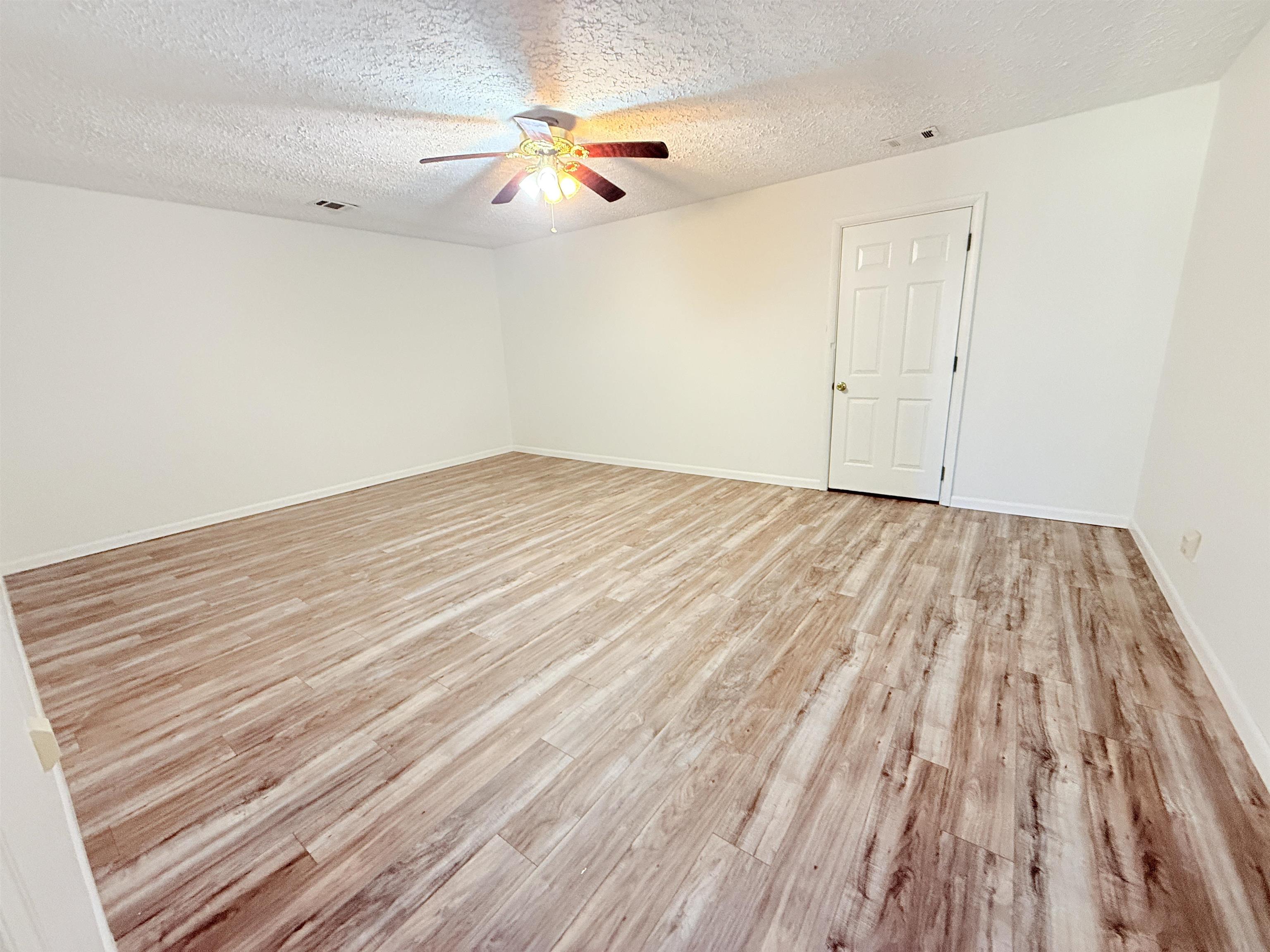 1445 Meadowlane Dr., Lewisport, Kentucky 42351, 4 Bedrooms Bedrooms, ,1 BathroomBathrooms,Single Family Residence,For Sale,Meadowlane Dr.,92880