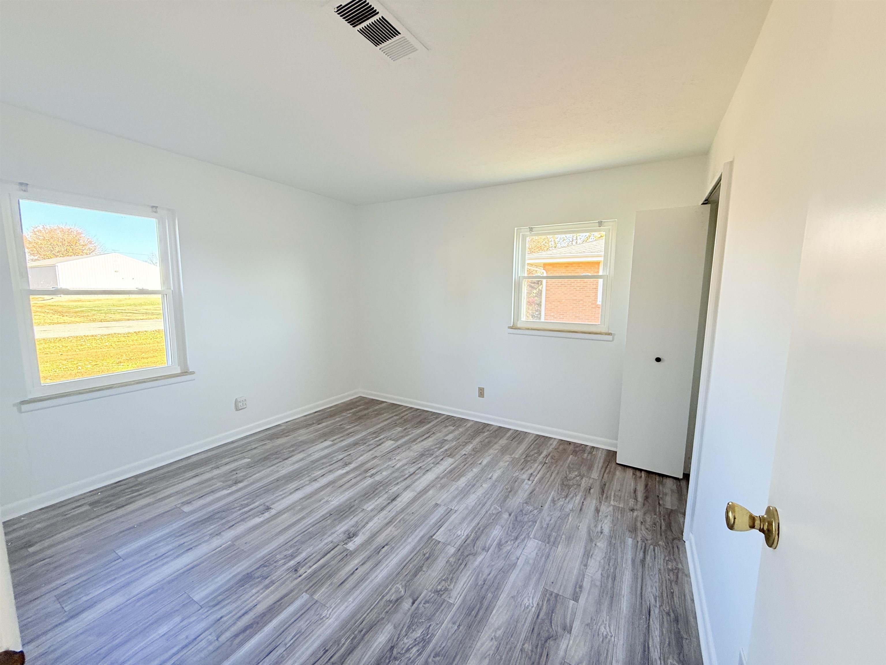 1445 Meadowlane Dr., Lewisport, Kentucky 42351, 4 Bedrooms Bedrooms, ,1 BathroomBathrooms,Single Family Residence,For Sale,Meadowlane Dr.,92880