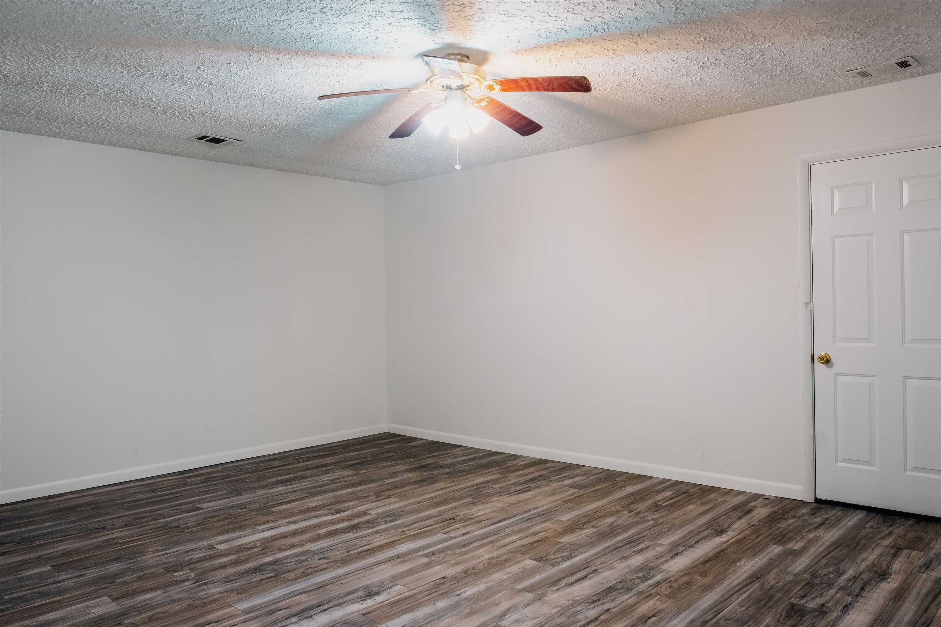 1445 Meadowlane Dr., Lewisport, Kentucky 42351, 4 Bedrooms Bedrooms, ,1 BathroomBathrooms,Single Family Residence,For Sale,Meadowlane Dr.,92880