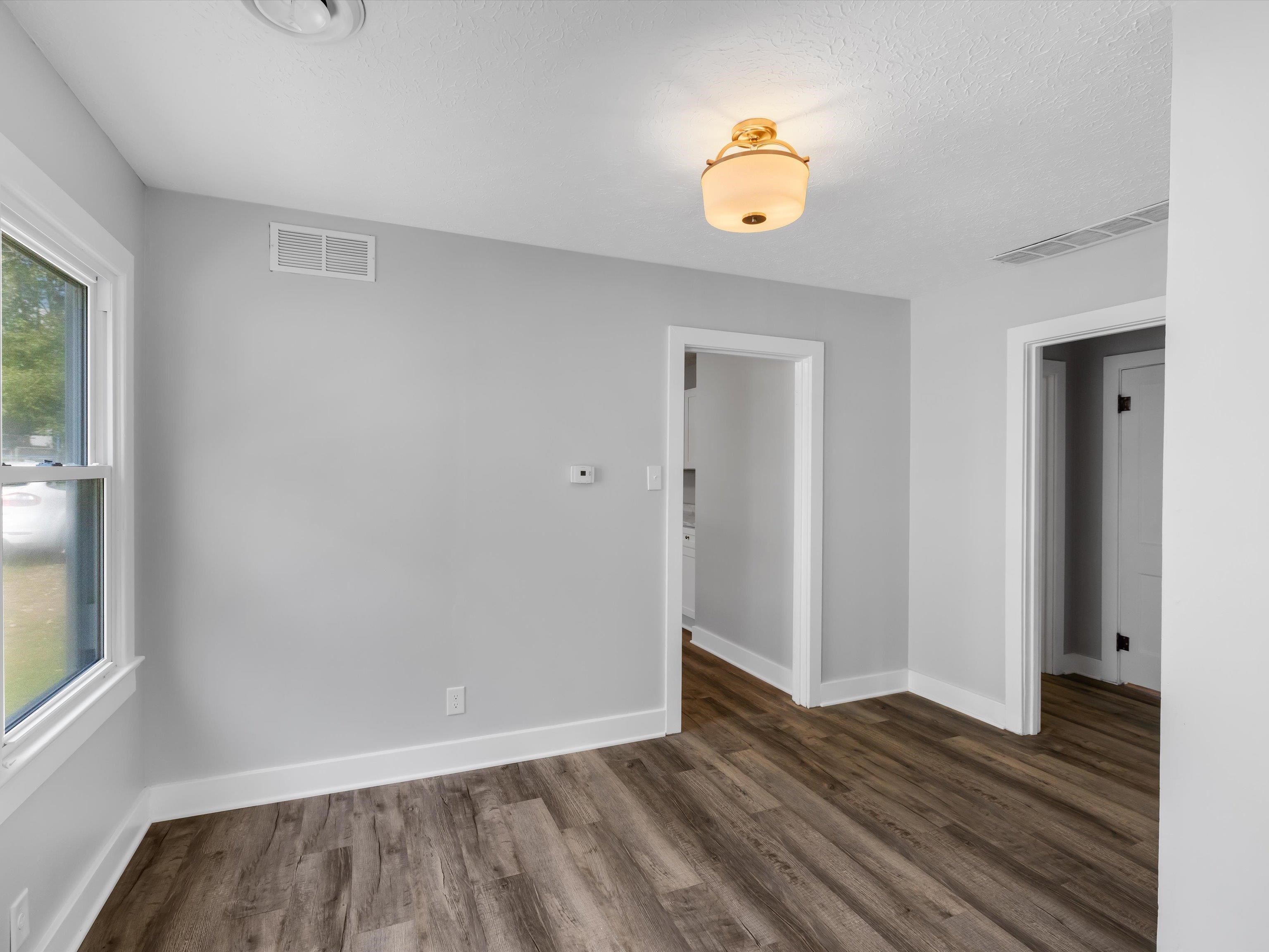 821 Broad, Beaver Dam, Kentucky 42320, 3 Bedrooms Bedrooms, ,1 BathroomBathrooms,Single Family Residence,For Sale,Broad,92883