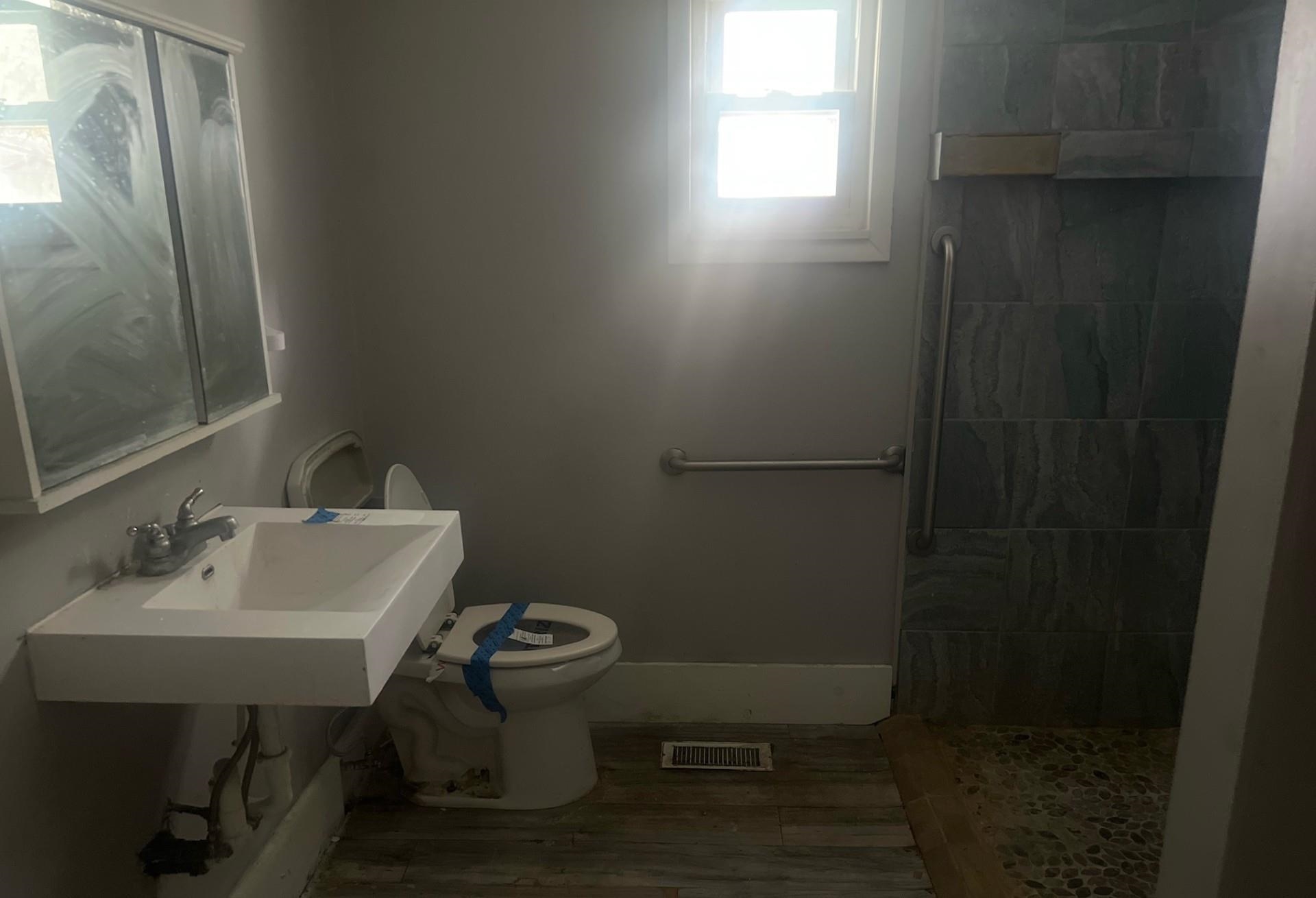 315 River St., Hawesville, Kentucky 42348, 3 Bedrooms Bedrooms, ,1 BathroomBathrooms,Single Family Residence,For Sale,River St.,92894