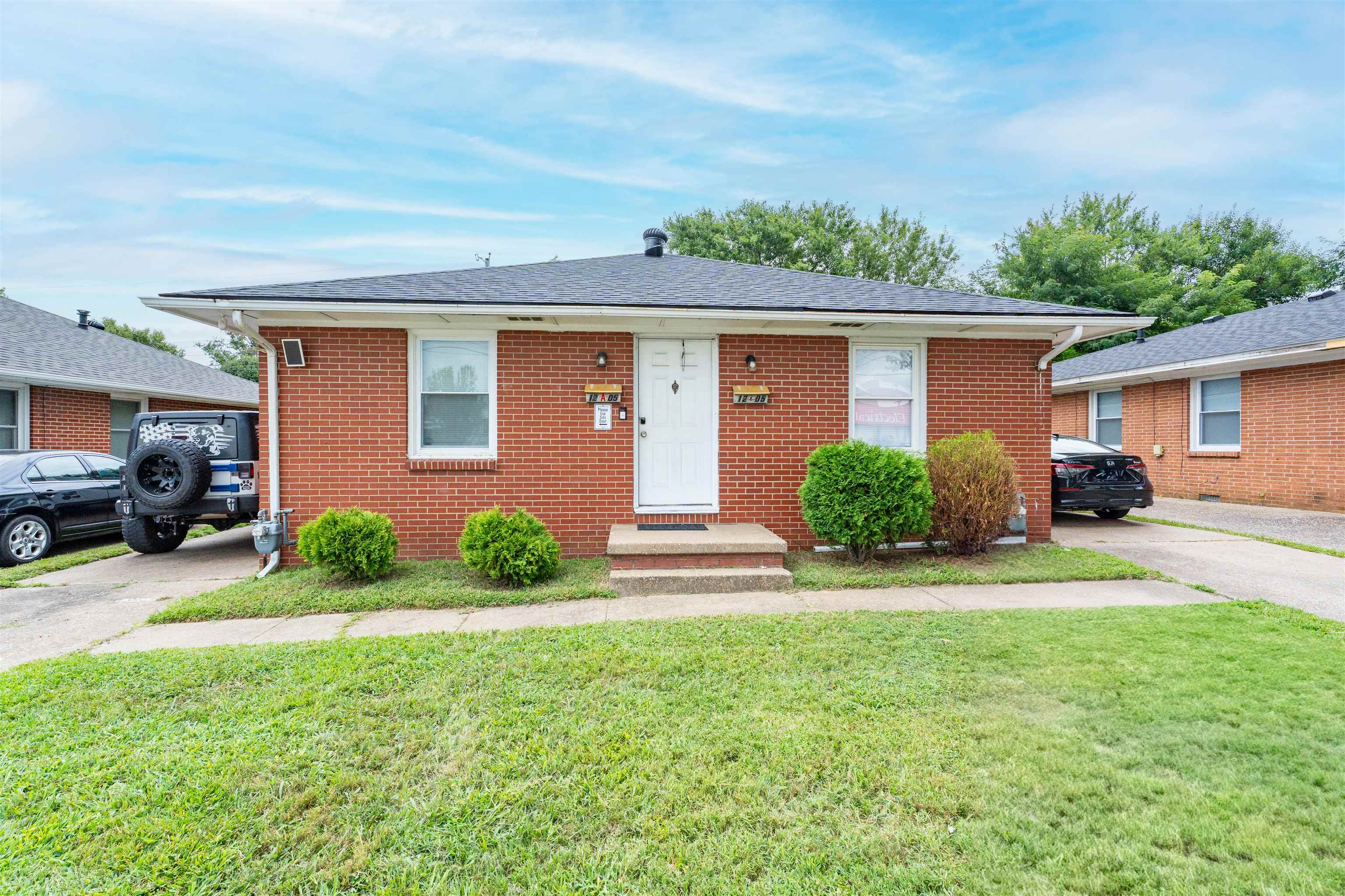 1205 Carter Rd, Owensboro, Kentucky 42301, 2 Bedrooms Bedrooms, ,2 BathroomsBathrooms,Duplex,For Sale,Carter Rd,92901
