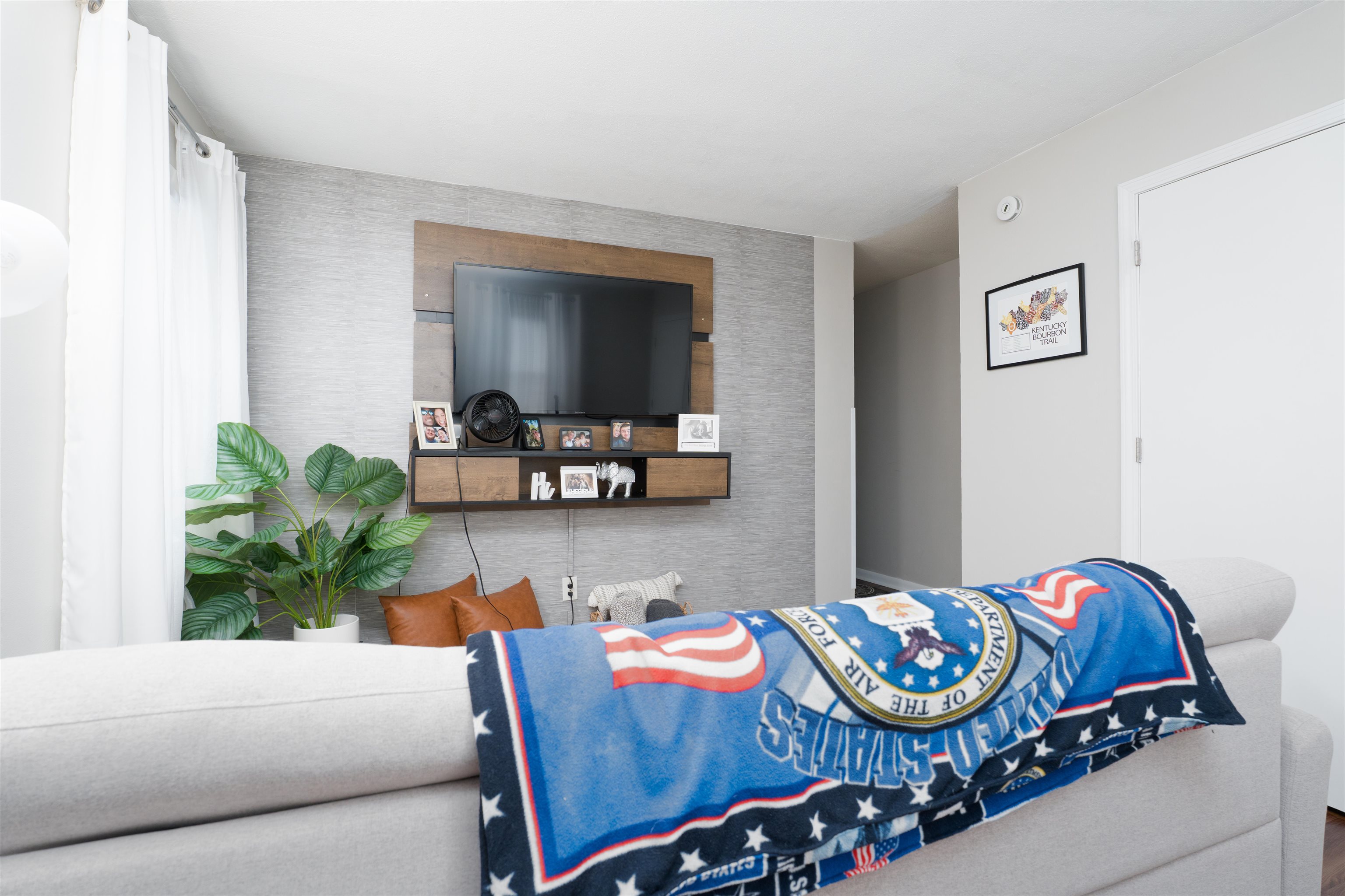 1205 Carter Rd, Owensboro, Kentucky 42301, 2 Bedrooms Bedrooms, ,2 BathroomsBathrooms,Duplex,For Sale,Carter Rd,92901