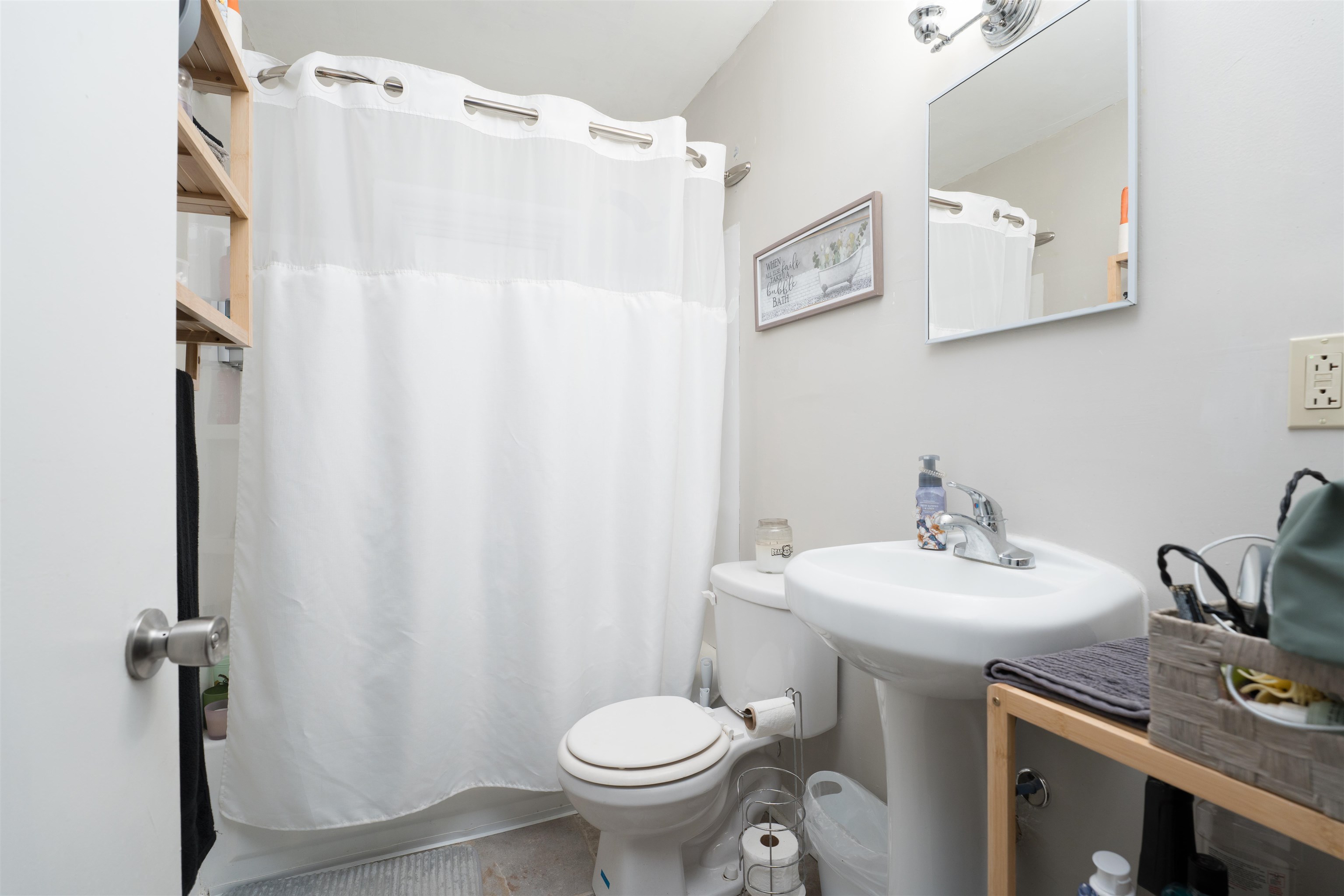 1205 Carter Rd, Owensboro, Kentucky 42301, 2 Bedrooms Bedrooms, ,2 BathroomsBathrooms,Duplex,For Sale,Carter Rd,92901