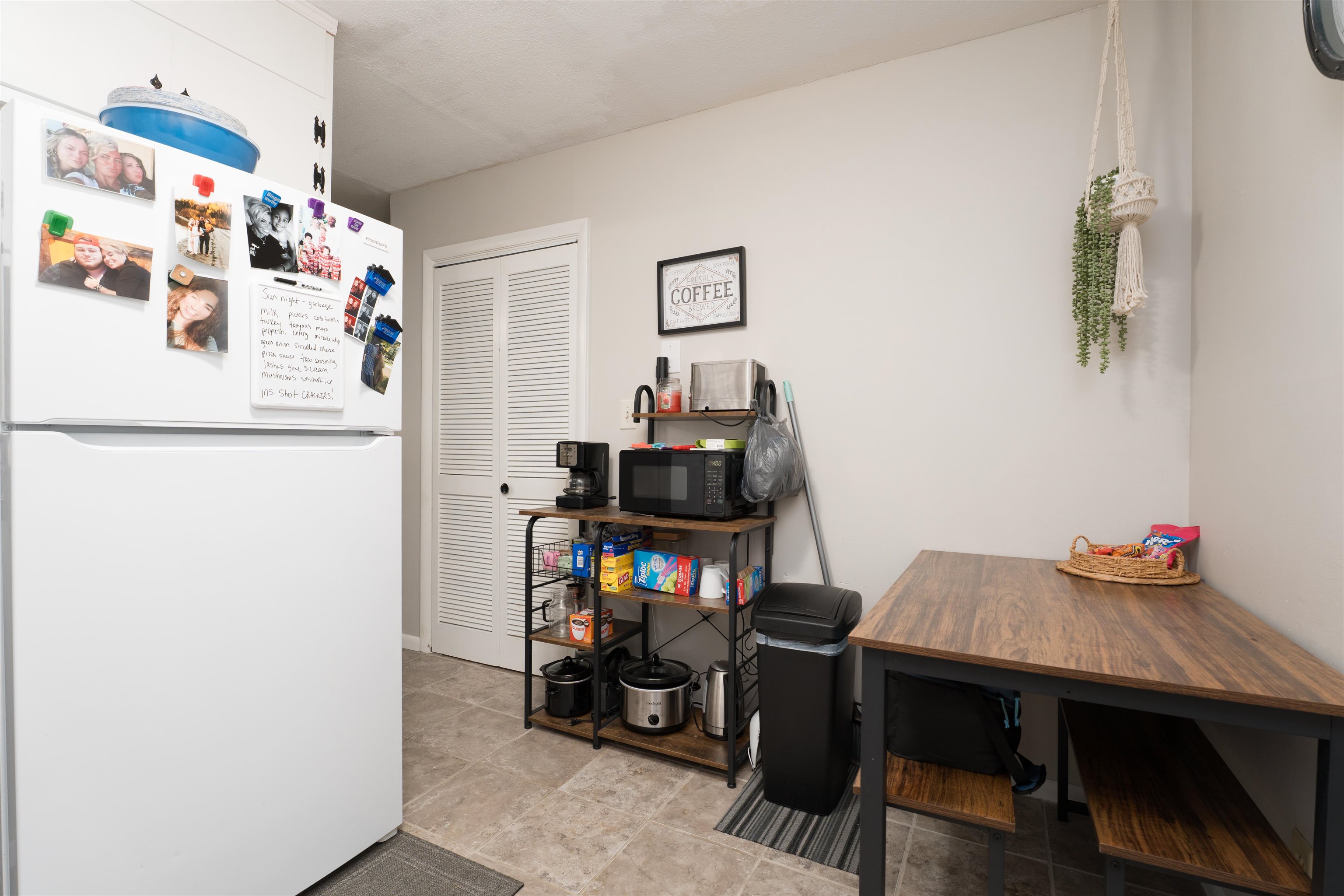 1205 Carter Rd, Owensboro, Kentucky 42301, 2 Bedrooms Bedrooms, ,2 BathroomsBathrooms,Duplex,For Sale,Carter Rd,92901