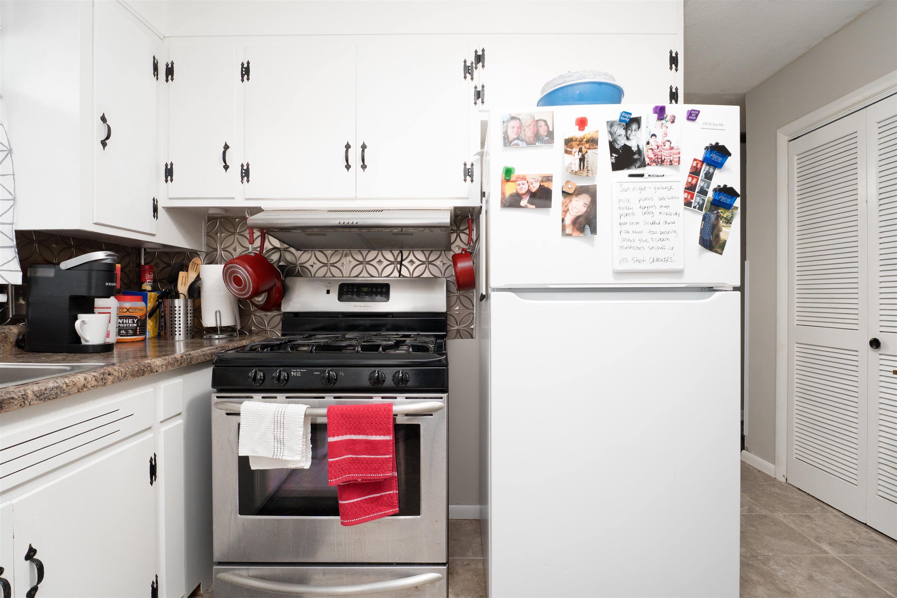 1205 Carter Rd, Owensboro, Kentucky 42301, 2 Bedrooms Bedrooms, ,2 BathroomsBathrooms,Duplex,For Sale,Carter Rd,92901