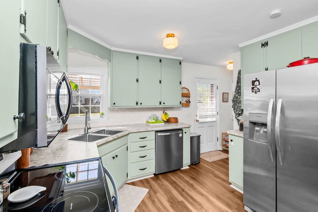 430 Booth Ave, Owensboro, Kentucky 42301, 4 Bedrooms Bedrooms, ,2 BathroomsBathrooms,Single Family Residence,For Sale,Booth Ave,92955