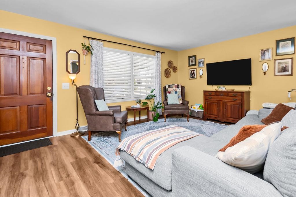 430 Booth Ave, Owensboro, Kentucky 42301, 4 Bedrooms Bedrooms, ,2 BathroomsBathrooms,Single Family Residence,For Sale,Booth Ave,92955