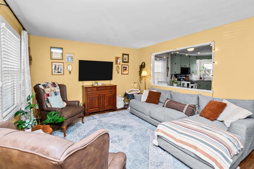 430 Booth Ave, Owensboro, Kentucky 42301, 4 Bedrooms Bedrooms, ,2 BathroomsBathrooms,Single Family Residence,For Sale,Booth Ave,92955