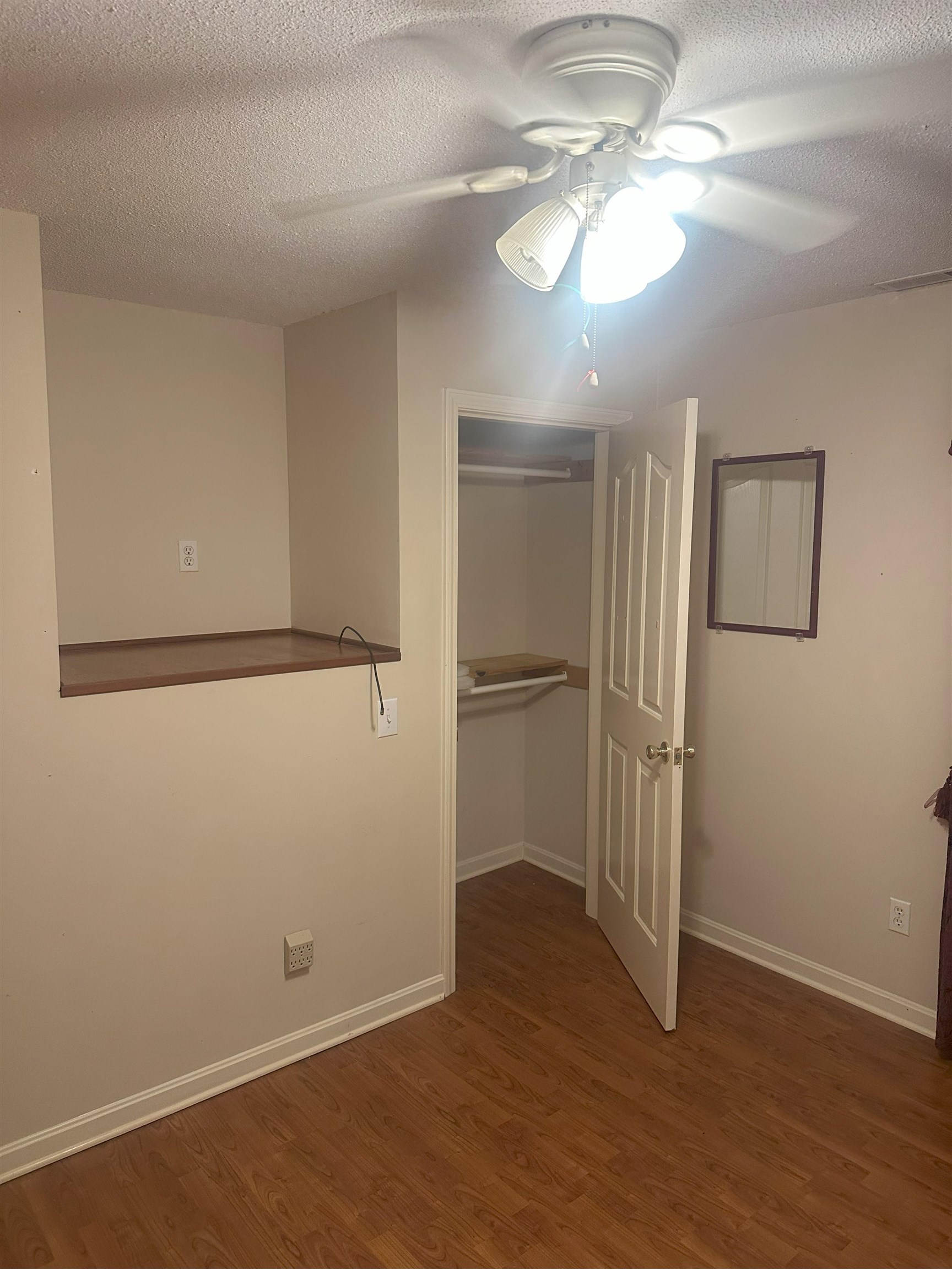 1536 20th St, Owensboro, Kentucky 42303, 2 Bedrooms Bedrooms, ,1 BathroomBathrooms,Single Family Residence,For Sale,20th St,92956