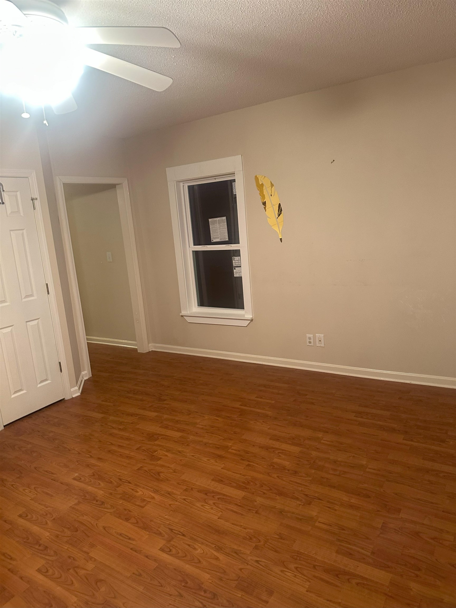 1536 20th St, Owensboro, Kentucky 42303, 2 Bedrooms Bedrooms, ,1 BathroomBathrooms,Single Family Residence,For Sale,20th St,92956