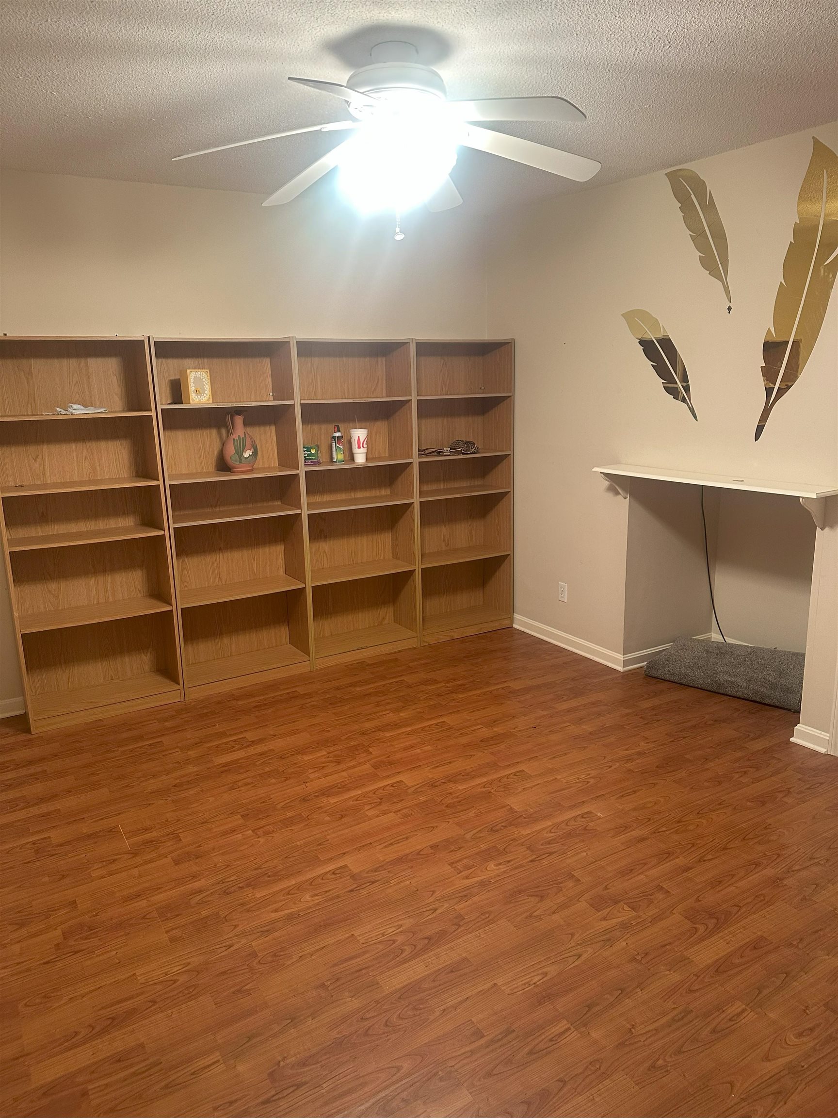 1536 20th St, Owensboro, Kentucky 42303, 2 Bedrooms Bedrooms, ,1 BathroomBathrooms,Single Family Residence,For Sale,20th St,92956