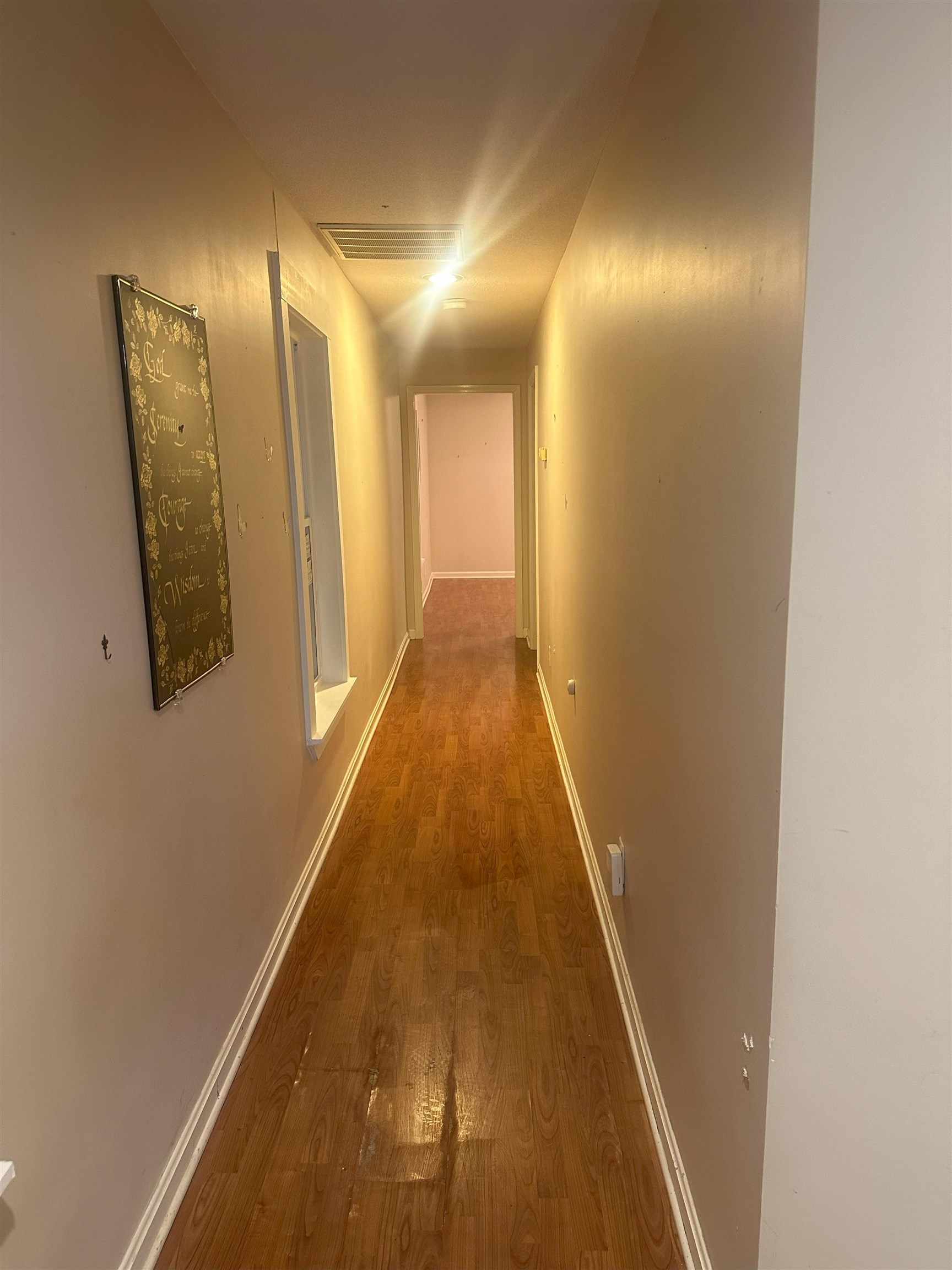 1536 20th St, Owensboro, Kentucky 42303, 2 Bedrooms Bedrooms, ,1 BathroomBathrooms,Single Family Residence,For Sale,20th St,92956