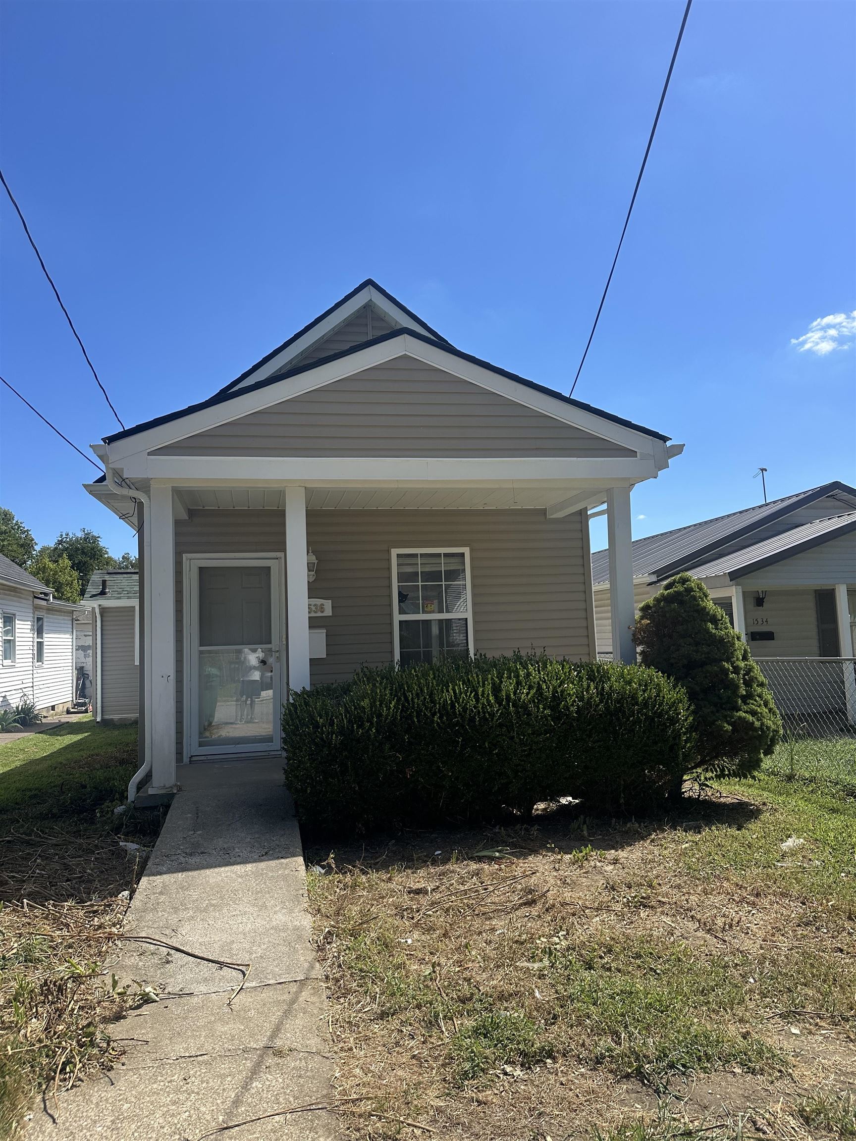 1536 20th St, Owensboro, Kentucky 42303, 2 Bedrooms Bedrooms, ,1 BathroomBathrooms,Single Family Residence,For Sale,20th St,92956