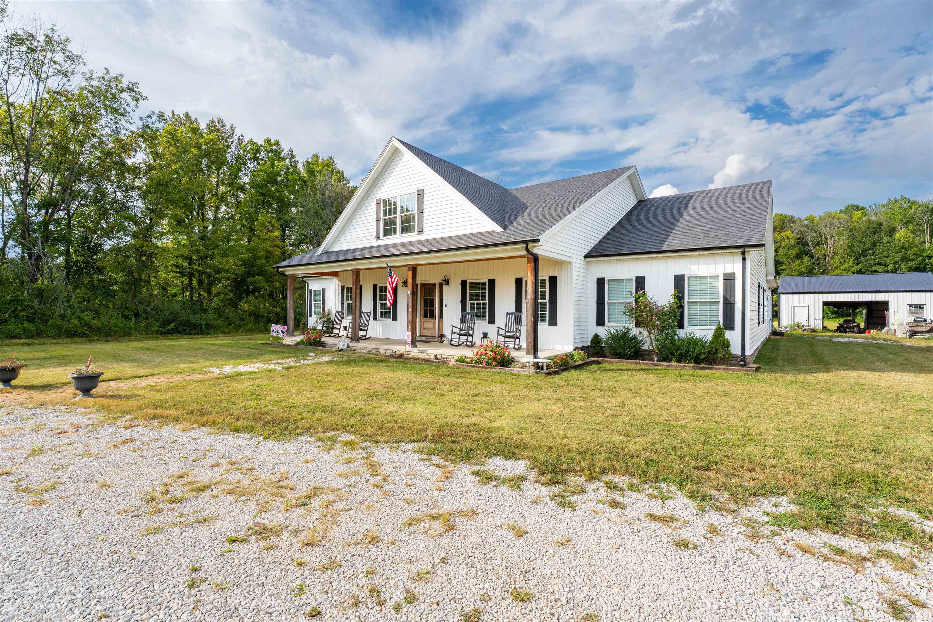8835 Knottsville Mt. Zion Rd., Philpot, Kentucky 42366, 5 Bedrooms Bedrooms, ,4 BathroomsBathrooms,Single Family Residence,For Sale,Knottsville Mt. Zion Rd.,92961