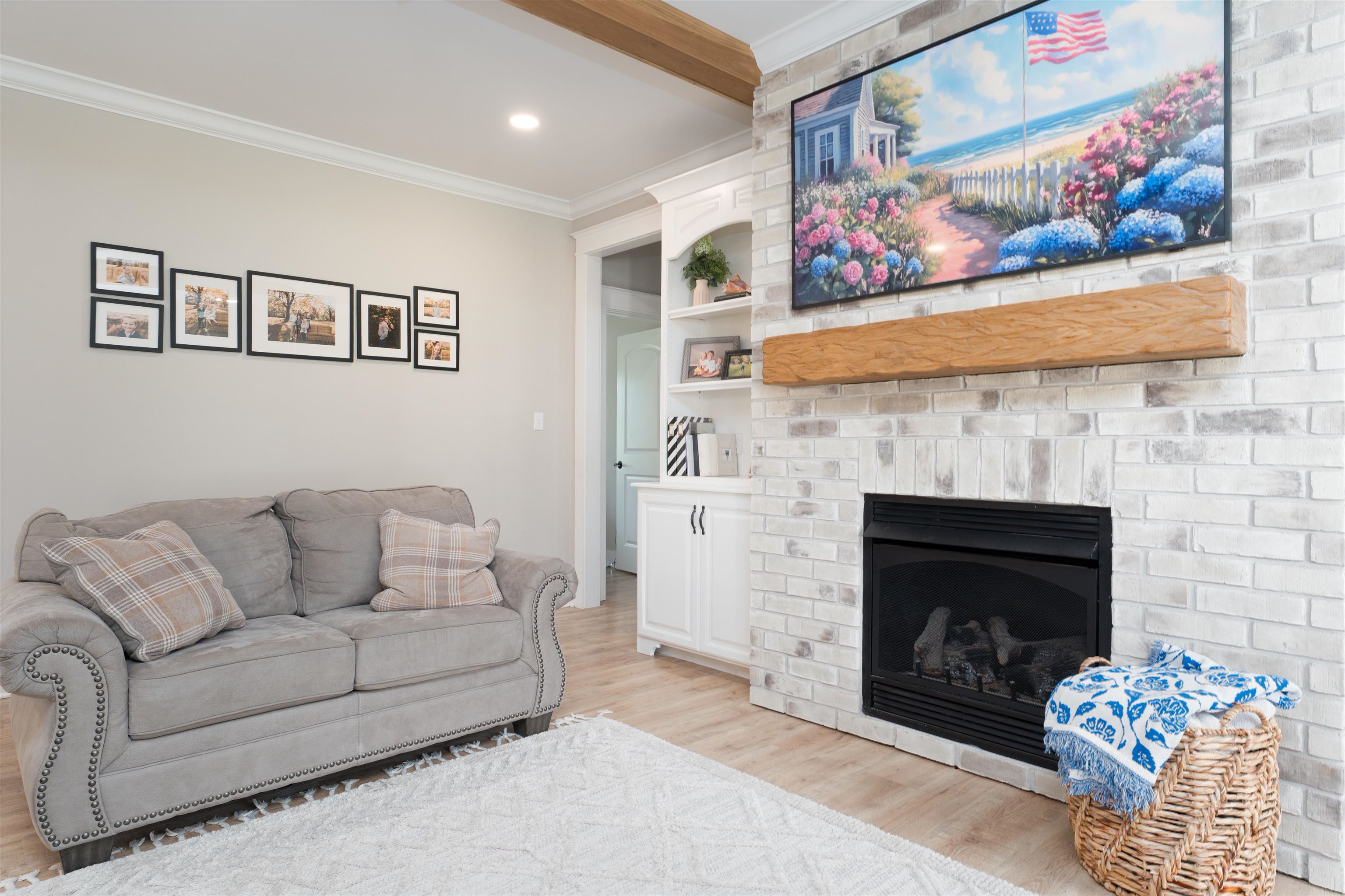 8835 Knottsville Mt. Zion Rd., Philpot, Kentucky 42366, 5 Bedrooms Bedrooms, ,4 BathroomsBathrooms,Single Family Residence,For Sale,Knottsville Mt. Zion Rd.,92961