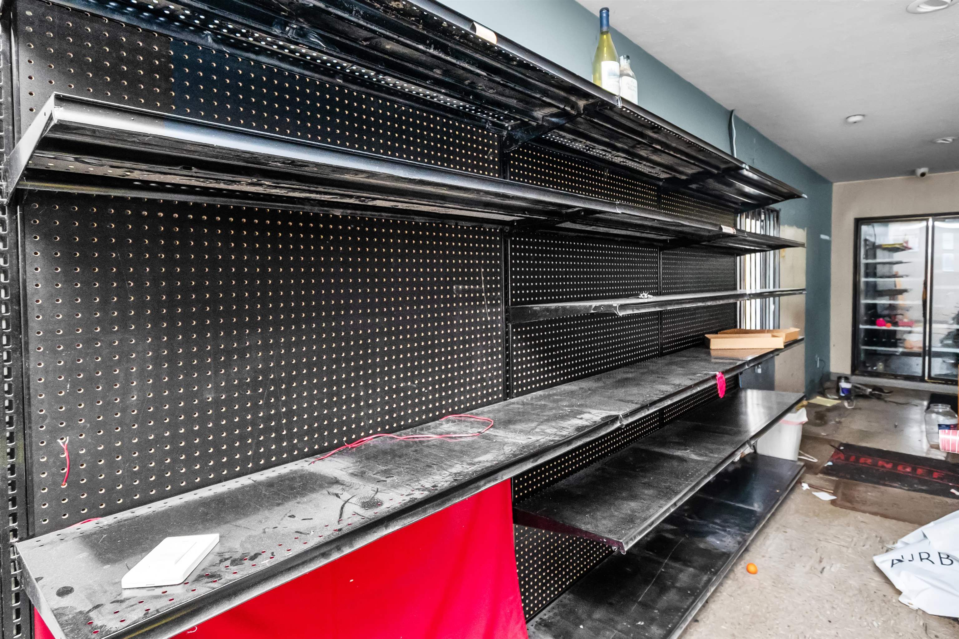 3196 Parrish Ave, Owensboro, Kentucky 42301, ,Retail,For Sale,Parrish Ave,92981