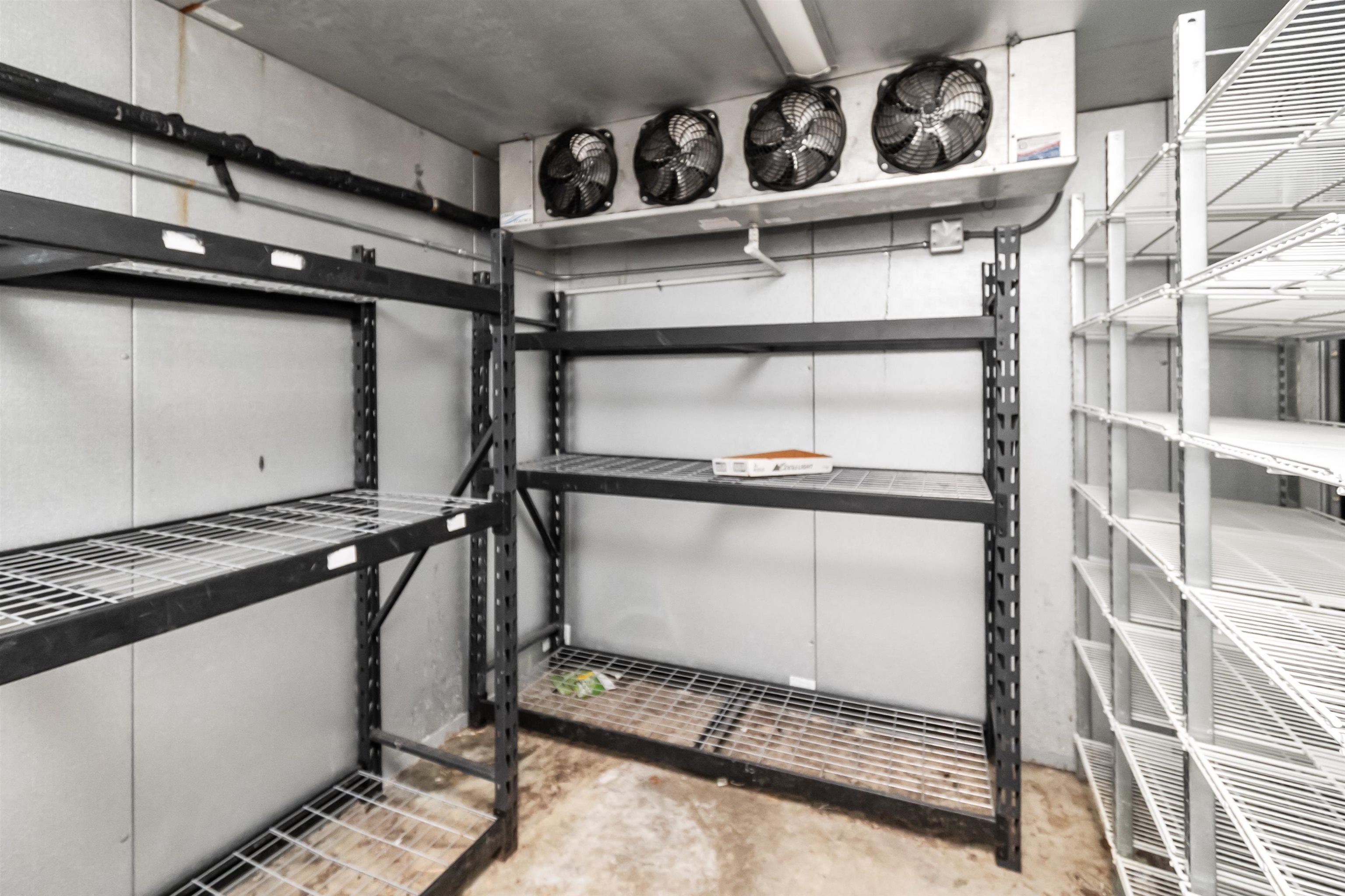 3196 Parrish Ave, Owensboro, Kentucky 42301, ,Retail,For Sale,Parrish Ave,92981