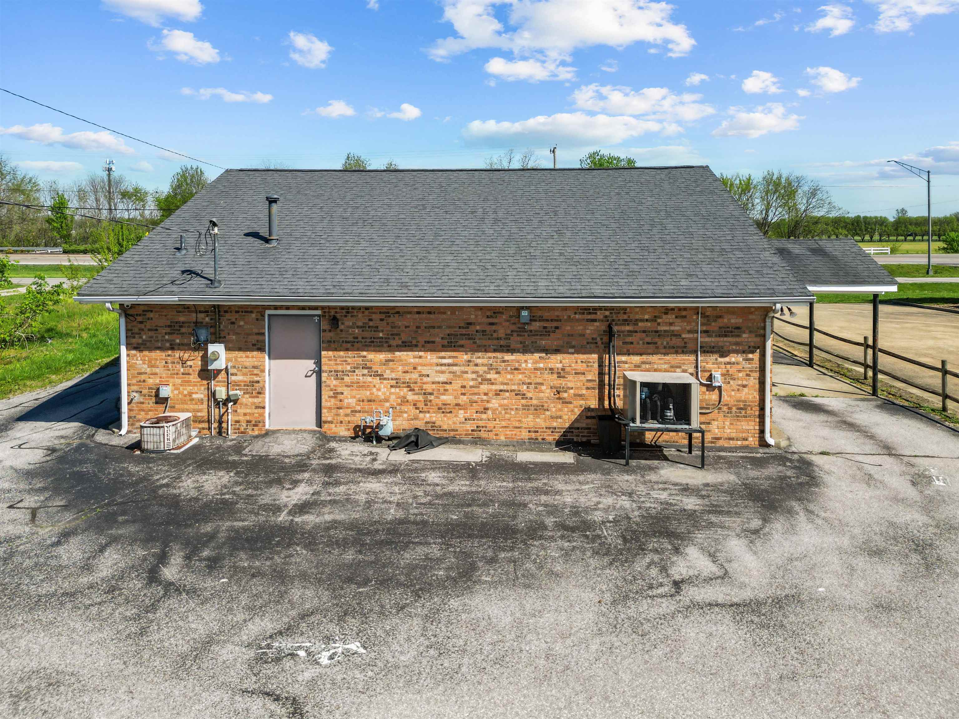 3196 Parrish Ave, Owensboro, Kentucky 42301, ,Retail,For Sale,Parrish Ave,92981