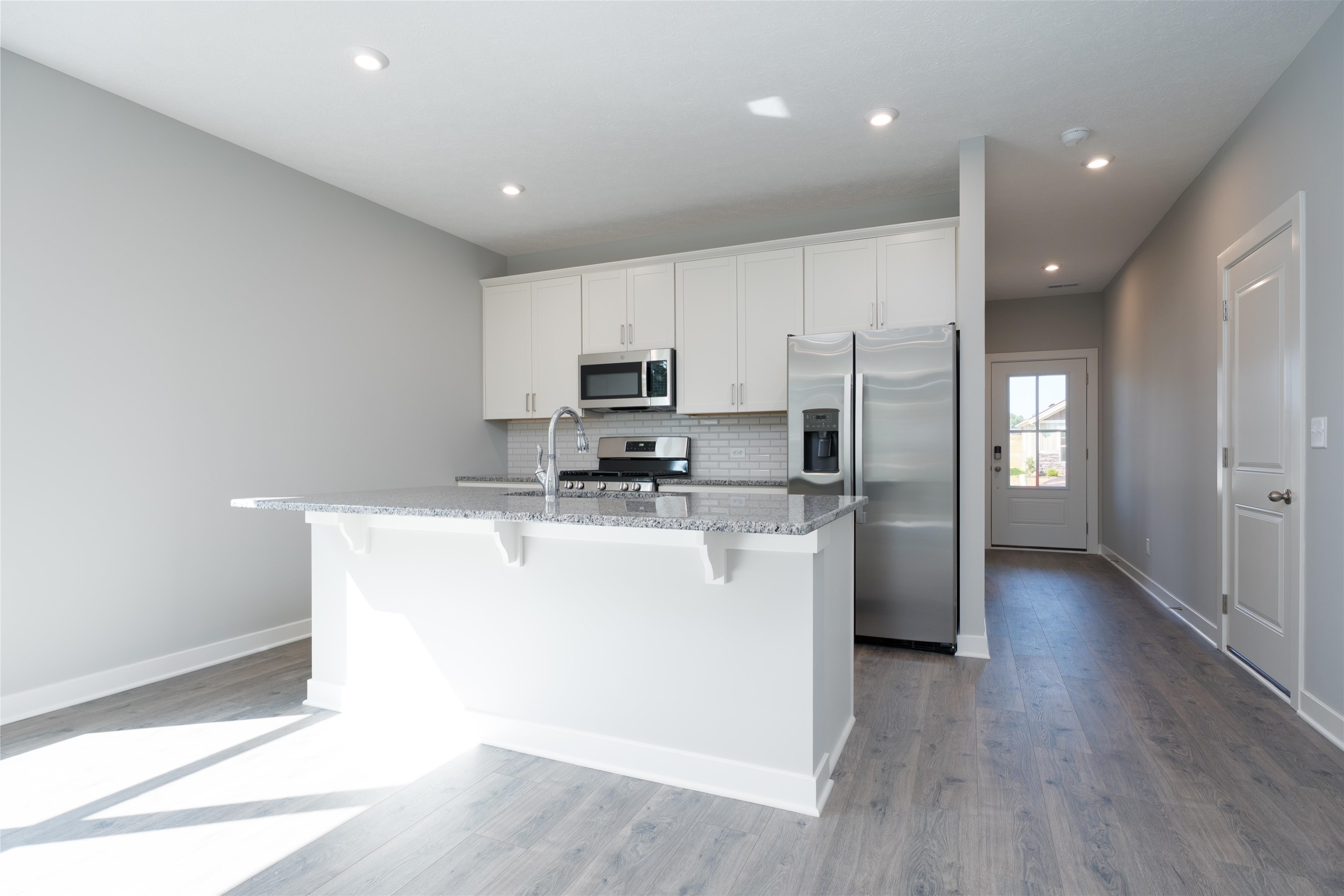 570 Alabaster Lane, Owensboro, Kentucky 42301, 3 Bedrooms Bedrooms, ,2 BathroomsBathrooms,Single Family Residence,For Sale,Alabaster Lane,92997