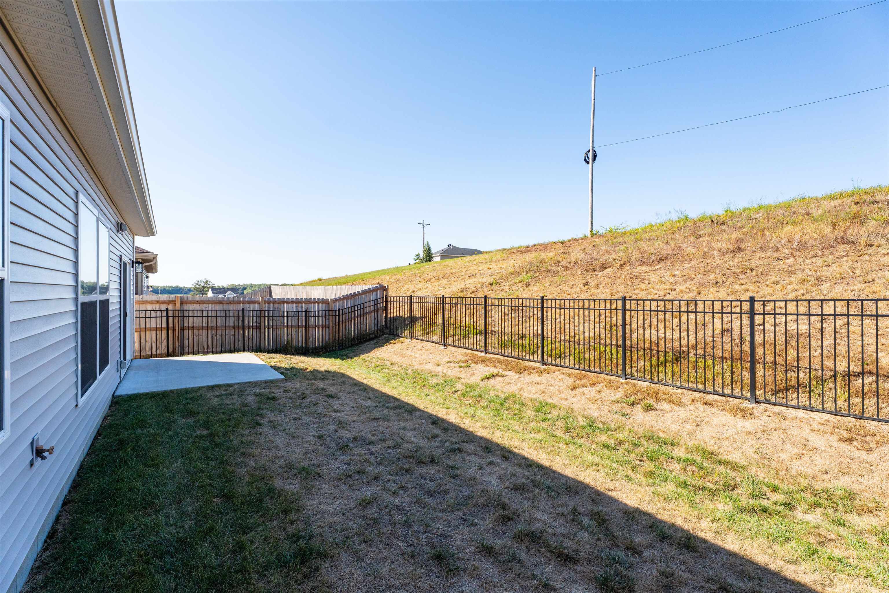 6540 Valley Brook Trace, Utica, Kentucky 42376, 3 Bedrooms Bedrooms, ,2 BathroomsBathrooms,Single Family Residence,For Sale,Valley Brook Trace,93026