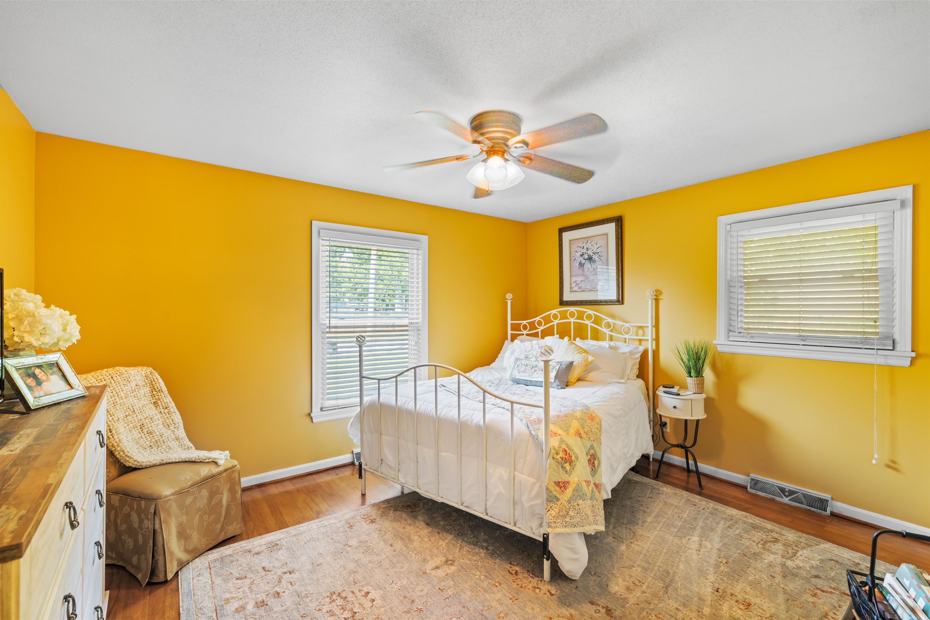 1122 Halifax Drive, Owensboro, Kentucky 42301, 3 Bedrooms Bedrooms, ,2 BathroomsBathrooms,Single Family Residence,For Sale,Halifax Drive,93061