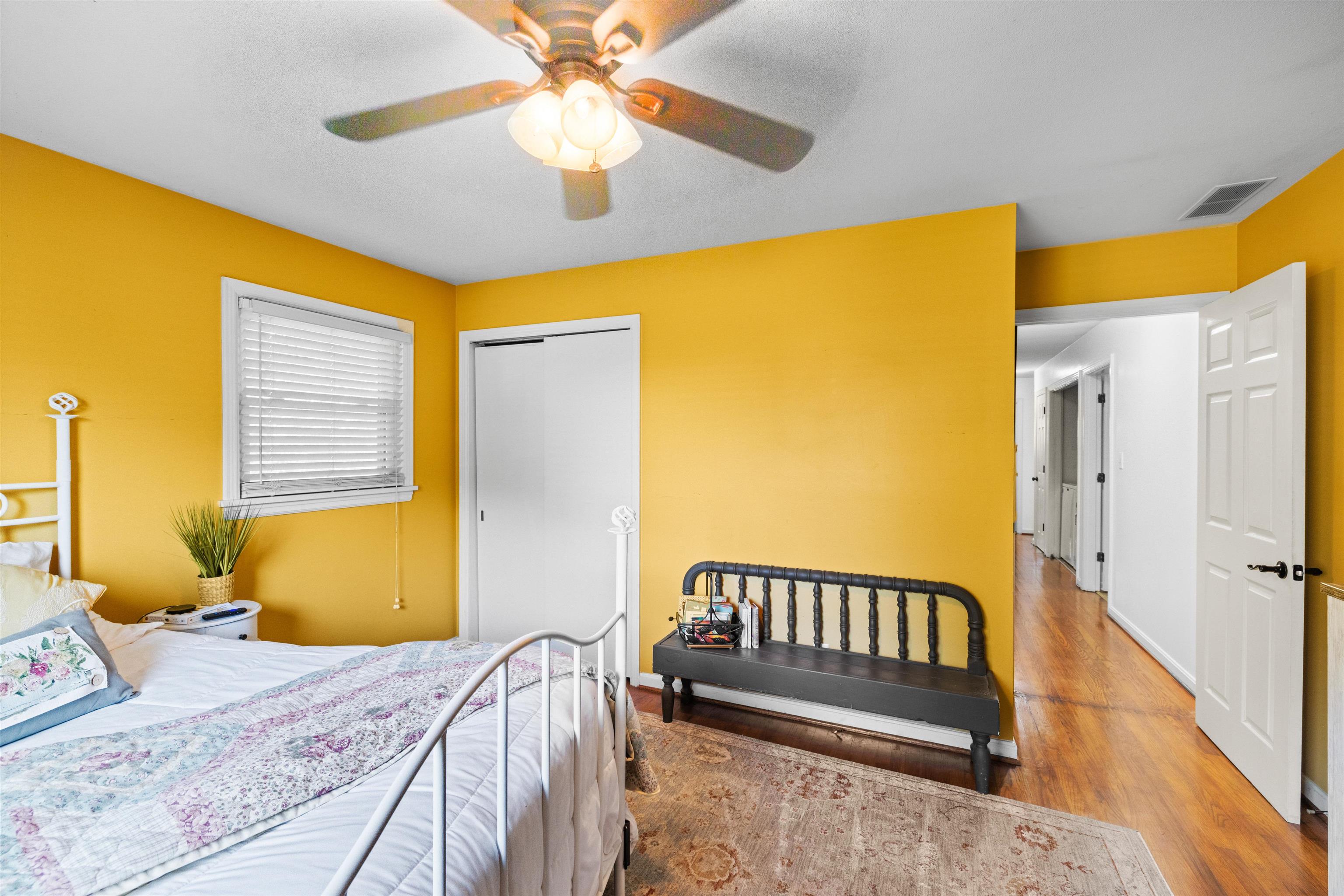 1122 Halifax Drive, Owensboro, Kentucky 42301, 3 Bedrooms Bedrooms, ,2 BathroomsBathrooms,Single Family Residence,For Sale,Halifax Drive,93061