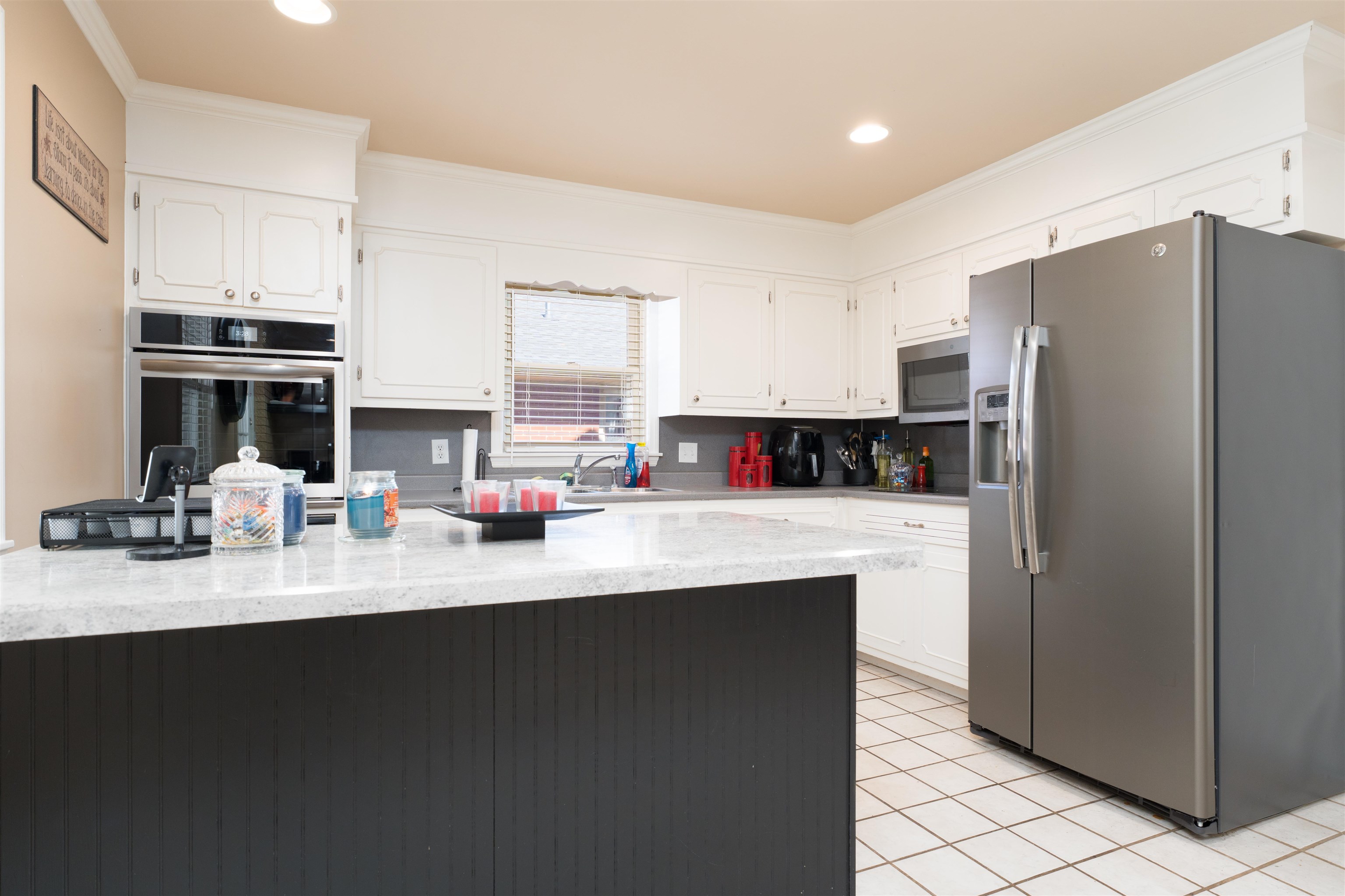 1413 Tamarack Rd, Owensboro, Kentucky 42301, 5 Bedrooms Bedrooms, ,2 BathroomsBathrooms,Single Family Residence,For Sale,Tamarack Rd,93065