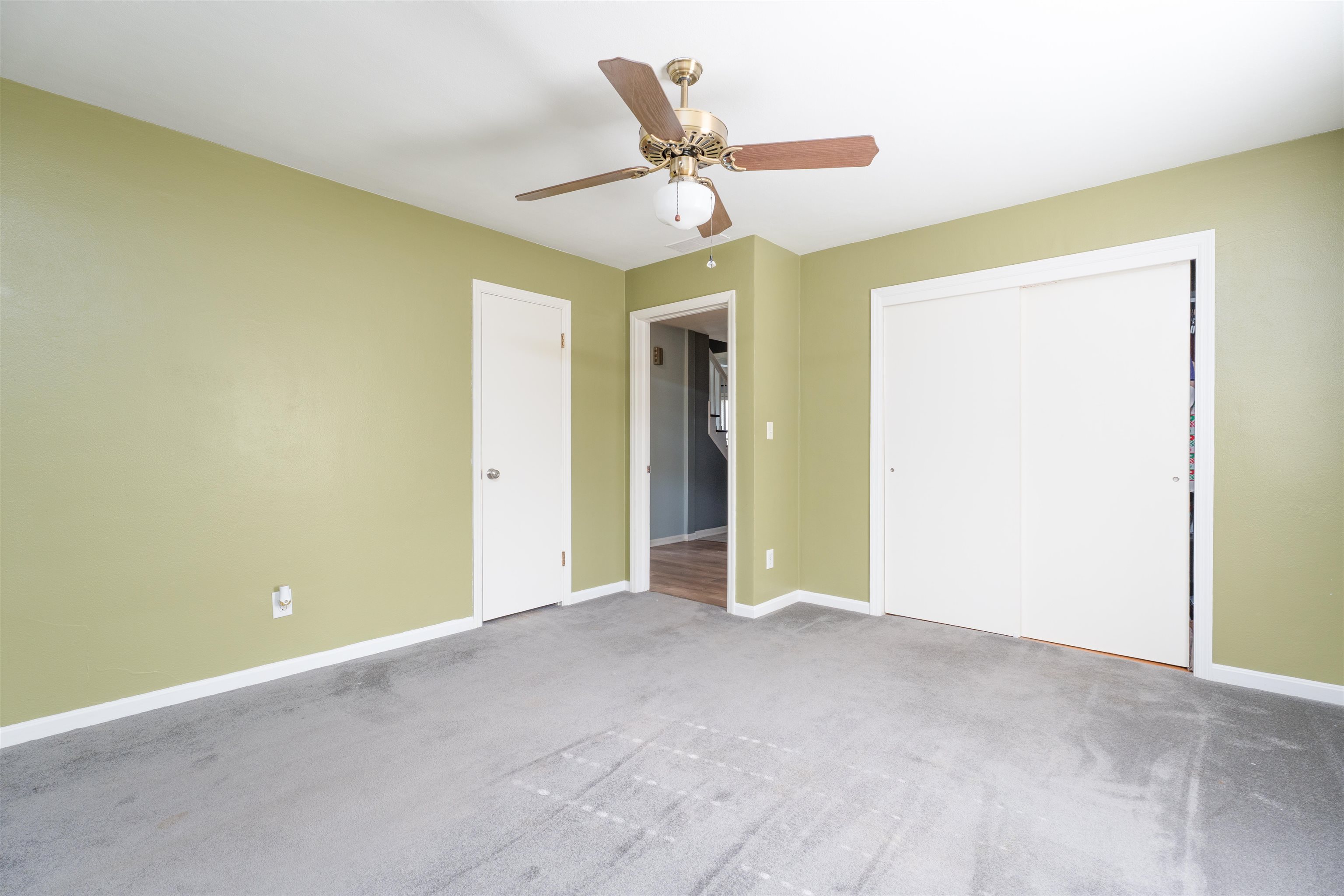 1413 Tamarack Rd, Owensboro, Kentucky 42301, 5 Bedrooms Bedrooms, ,2 BathroomsBathrooms,Single Family Residence,For Sale,Tamarack Rd,93065