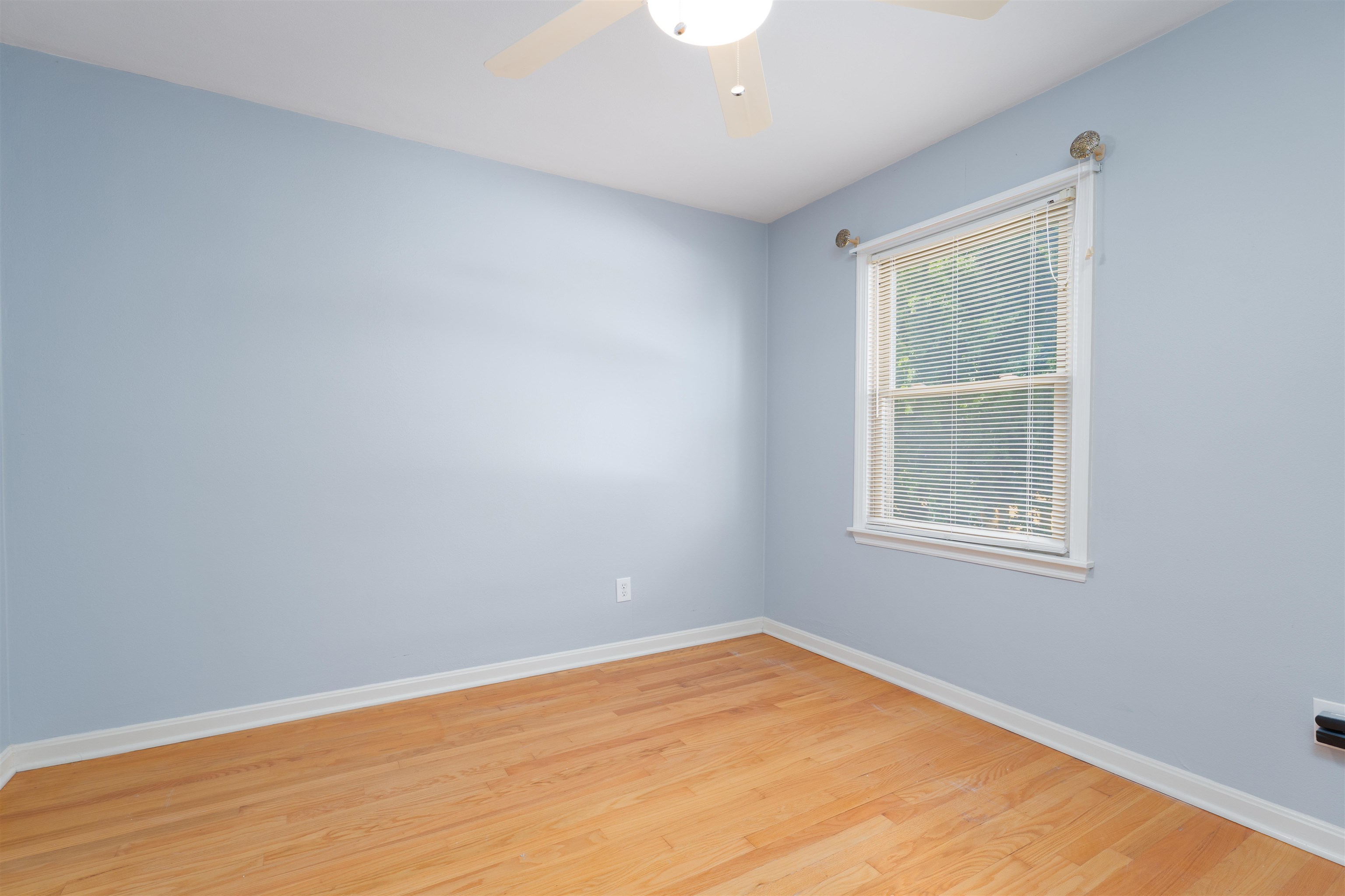 1413 Tamarack Rd, Owensboro, Kentucky 42301, 5 Bedrooms Bedrooms, ,2 BathroomsBathrooms,Single Family Residence,For Sale,Tamarack Rd,93065