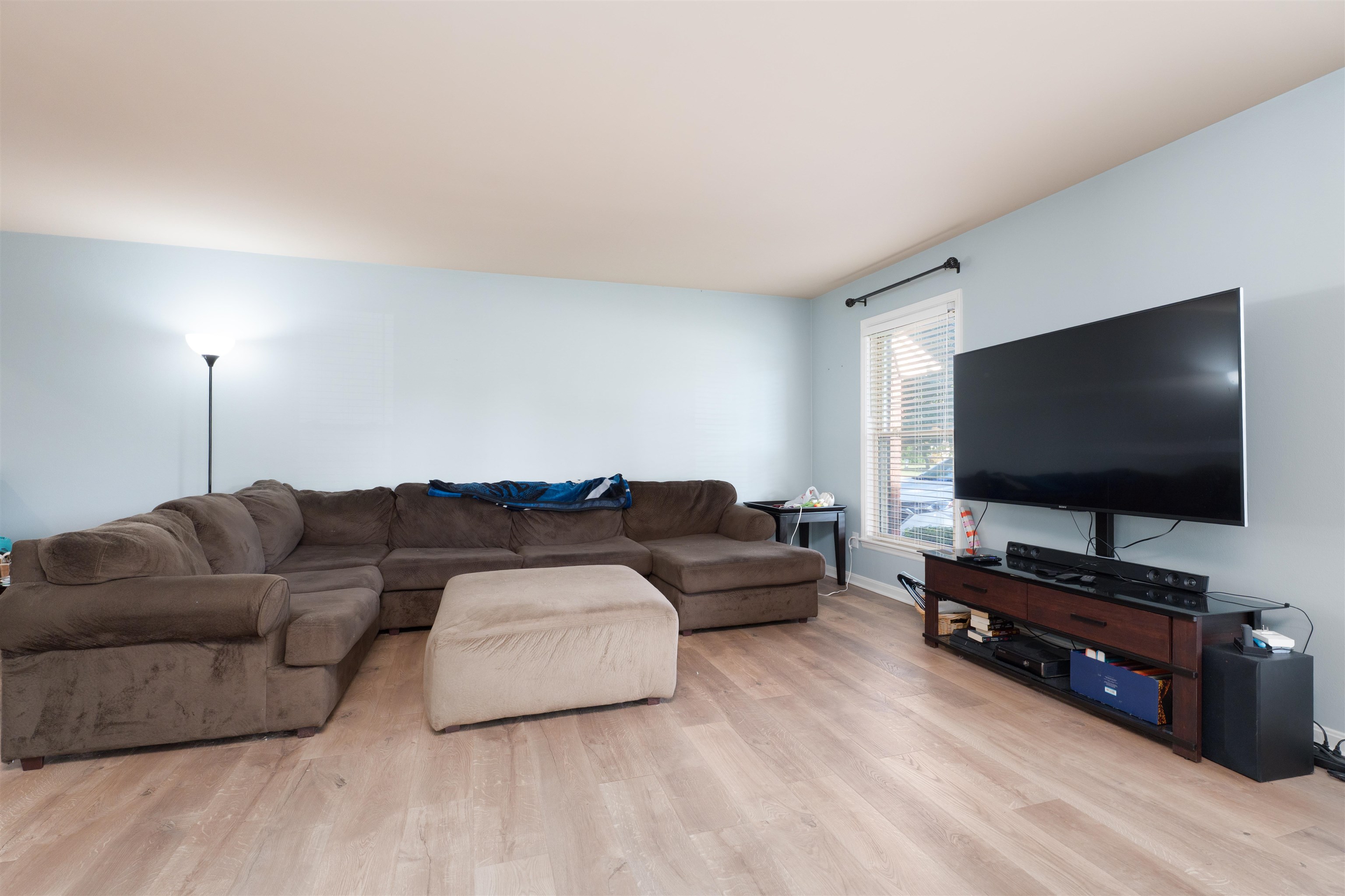 1413 Tamarack Rd, Owensboro, Kentucky 42301, 5 Bedrooms Bedrooms, ,2 BathroomsBathrooms,Single Family Residence,For Sale,Tamarack Rd,93065