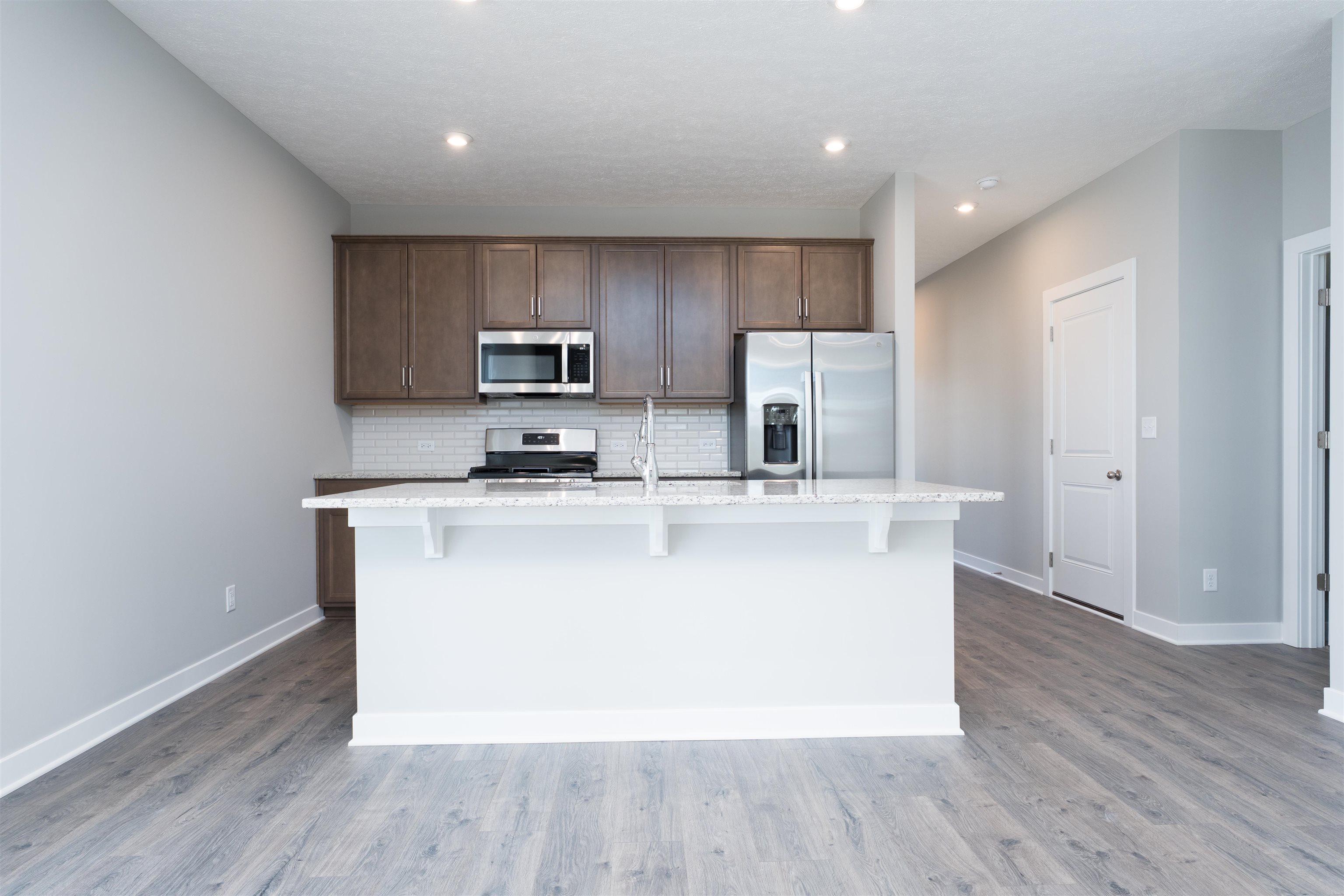 558 Alabaster Ln, Owensboro, Kentucky 42301, 3 Bedrooms Bedrooms, ,2 BathroomsBathrooms,Single Family Residence,For Sale,Alabaster Ln,93074