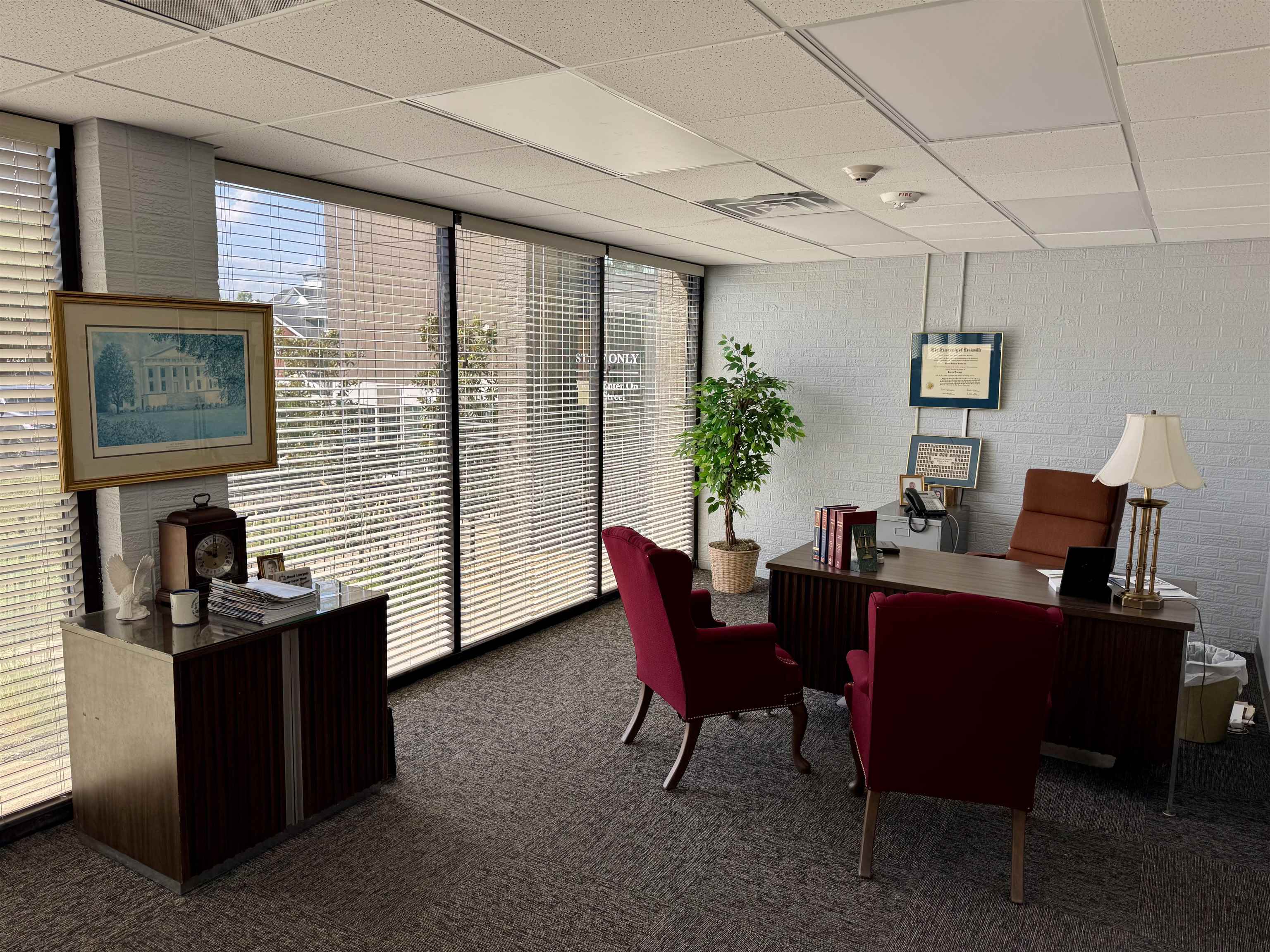 608 Frederica St. 100-B, Owensboro, Kentucky 42301, ,Office,For Sale,Frederica St. 100-B,93085