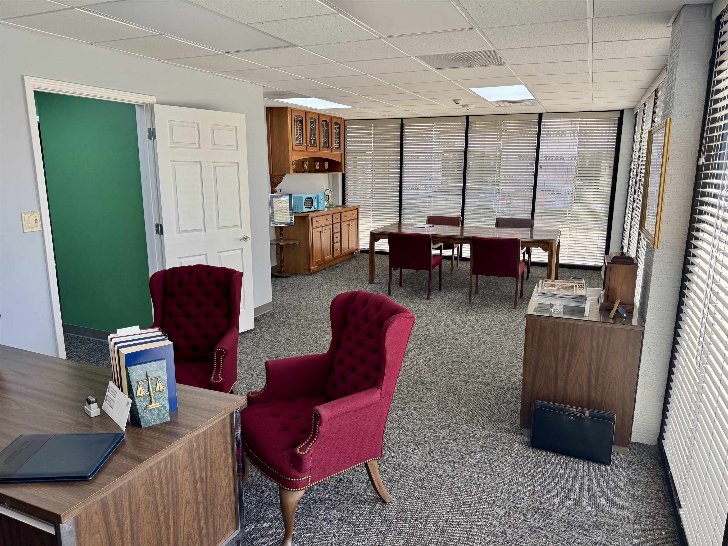 608 Frederica St. 100-B, Owensboro, Kentucky 42301, ,Office,For Sale,Frederica St. 100-B,93085