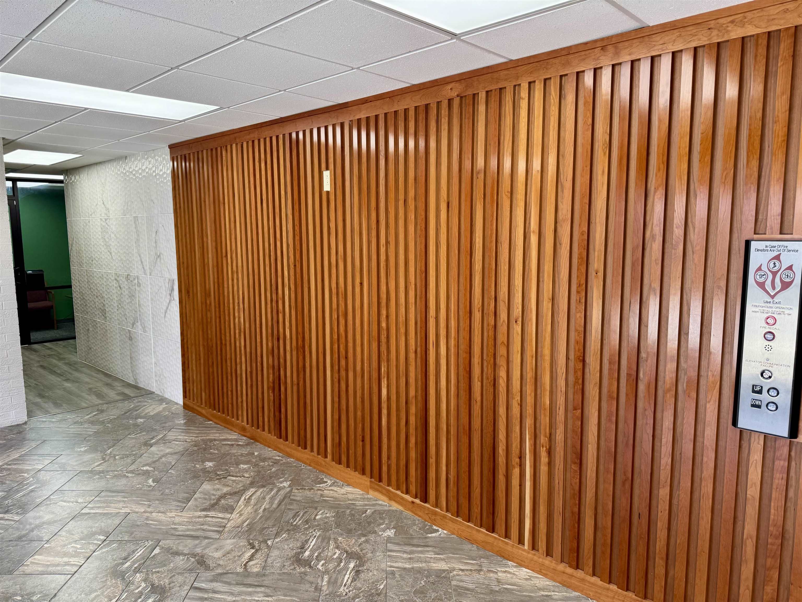 608 Frederica St. 100-B, Owensboro, Kentucky 42301, ,Office,For Sale,Frederica St. 100-B,93085