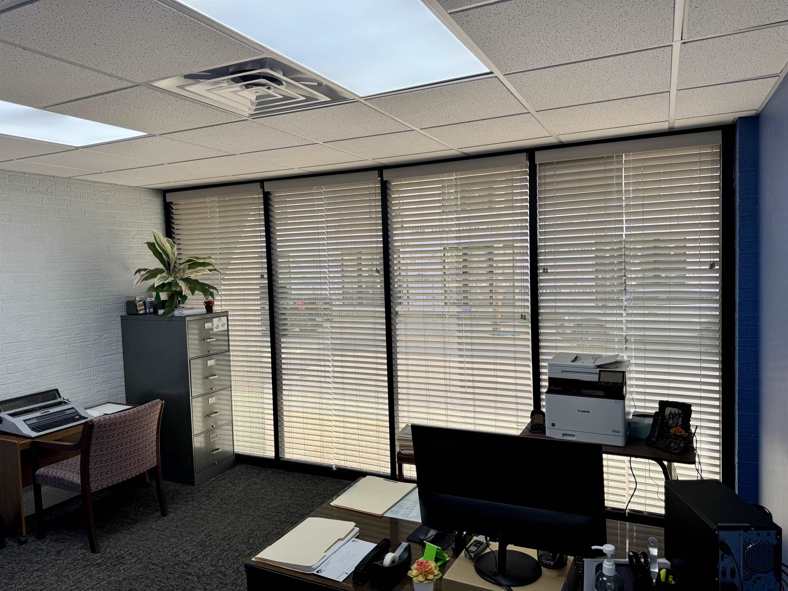 608 Frederica St. 100-B, Owensboro, Kentucky 42301, ,Office,For Sale,Frederica St. 100-B,93085