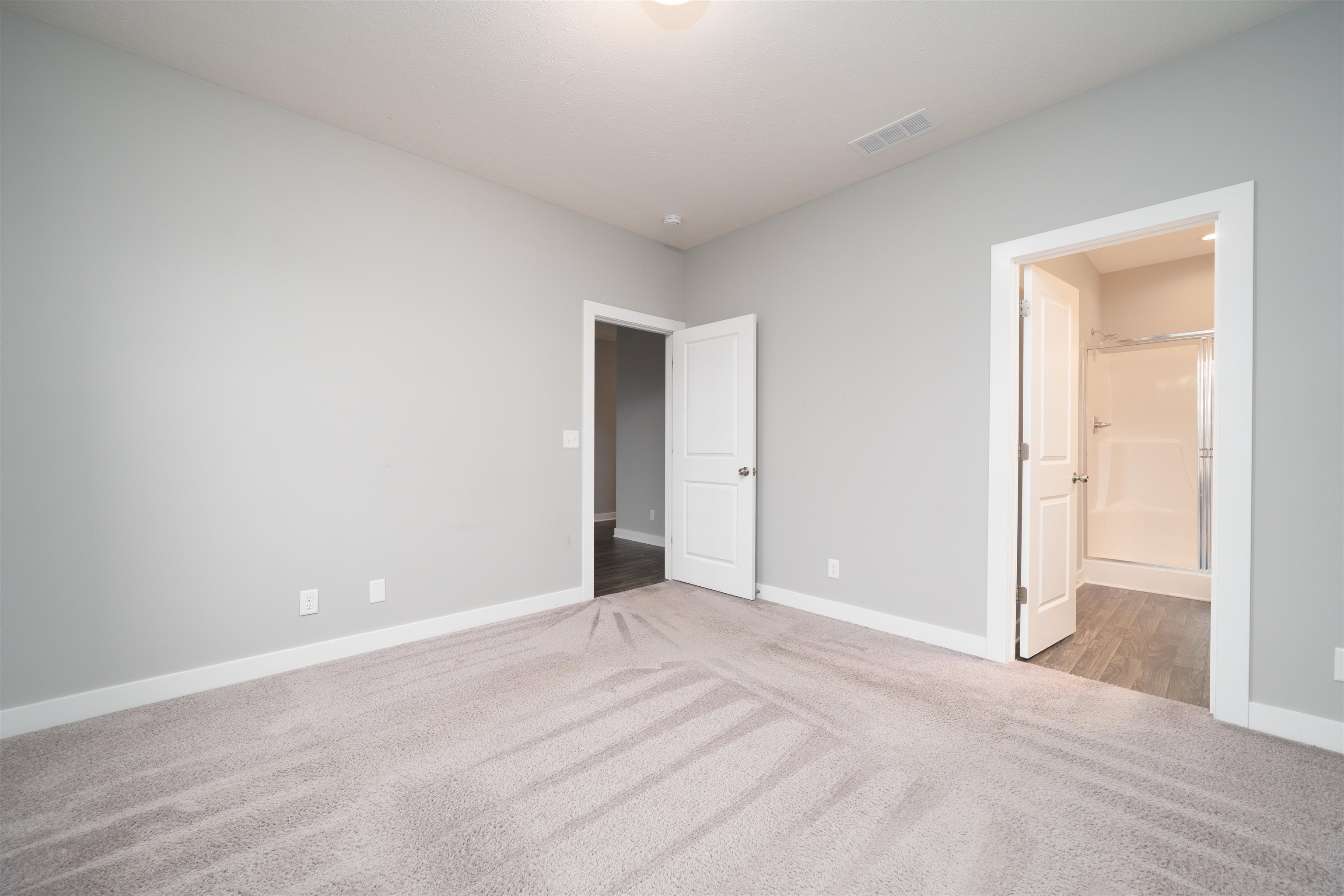 2378 Ottawa Dr, Owensboro, Kentucky 42301, 3 Bedrooms Bedrooms, ,2 BathroomsBathrooms,Single Family Residence,For Sale,Ottawa Dr,93098