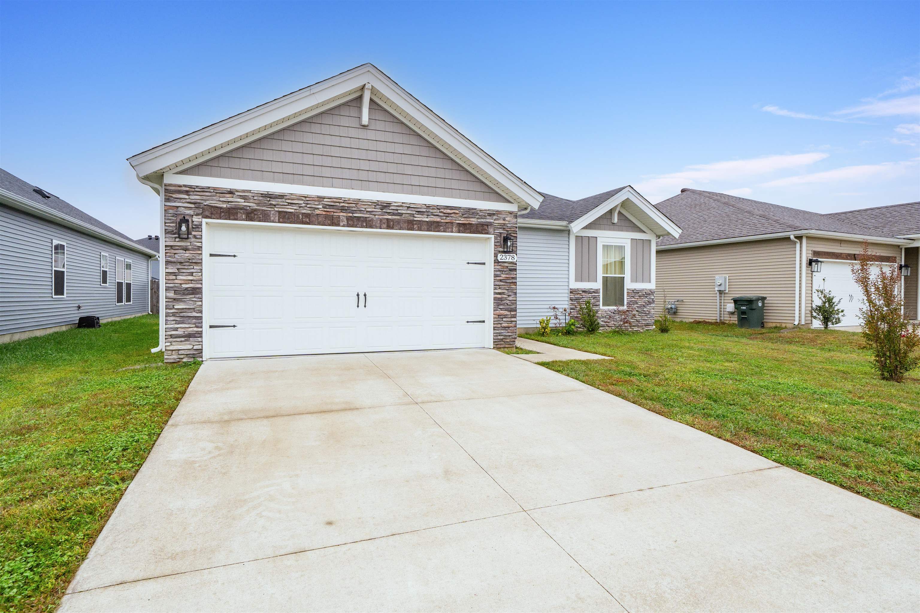 2378 Ottawa Dr, Owensboro, Kentucky 42301, 3 Bedrooms Bedrooms, ,2 BathroomsBathrooms,Single Family Residence,For Sale,Ottawa Dr,93098