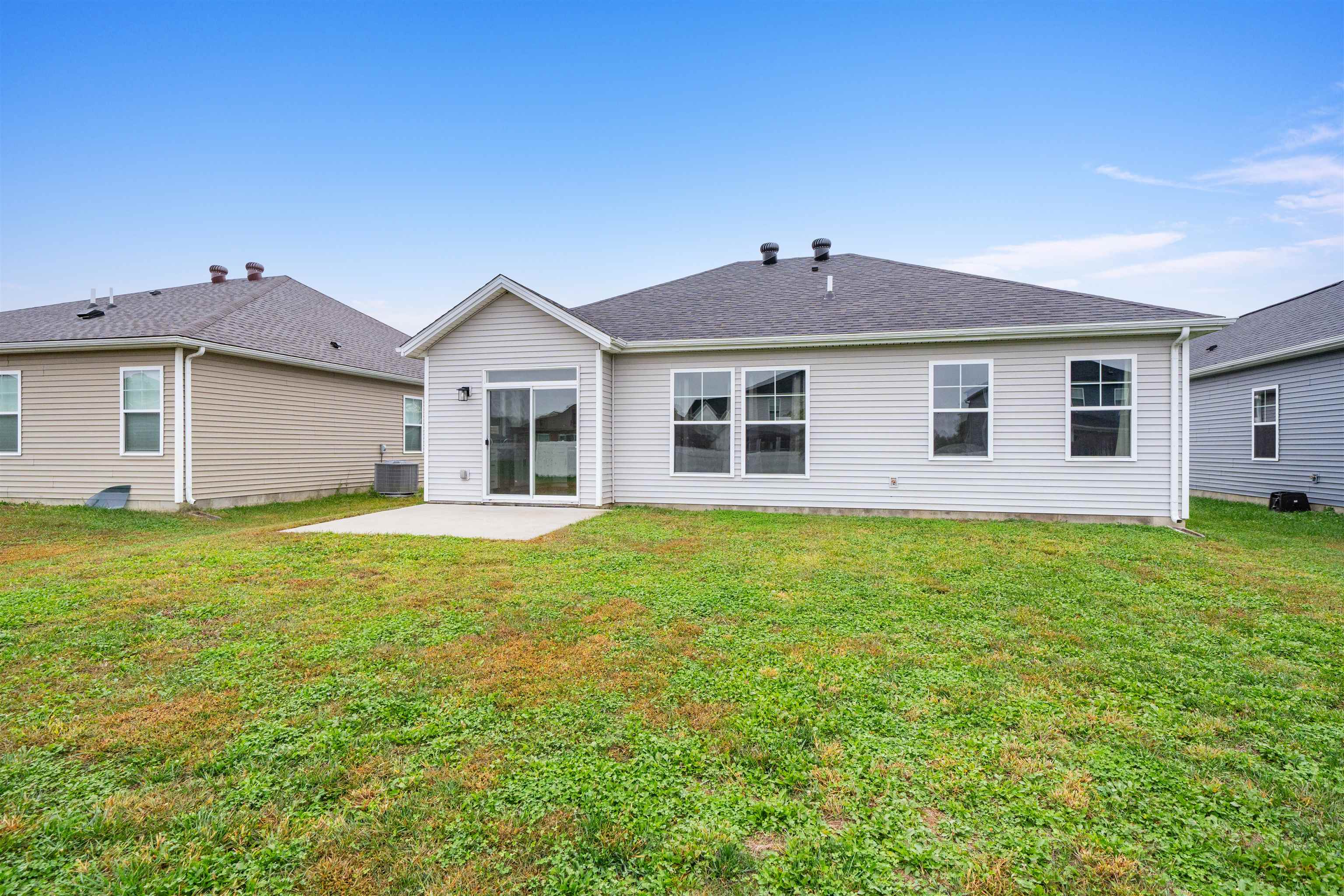 2378 Ottawa Dr, Owensboro, Kentucky 42301, 3 Bedrooms Bedrooms, ,2 BathroomsBathrooms,Single Family Residence,For Sale,Ottawa Dr,93098