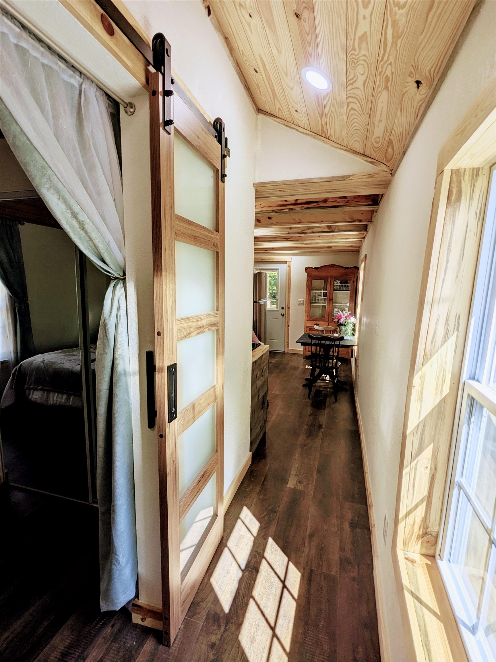 509 Omega Street, Owensboro, Kentucky 42301, 1 Bedroom Bedrooms, ,1 BathroomBathrooms,Single Family Residence,For Sale,Omega Street,93138