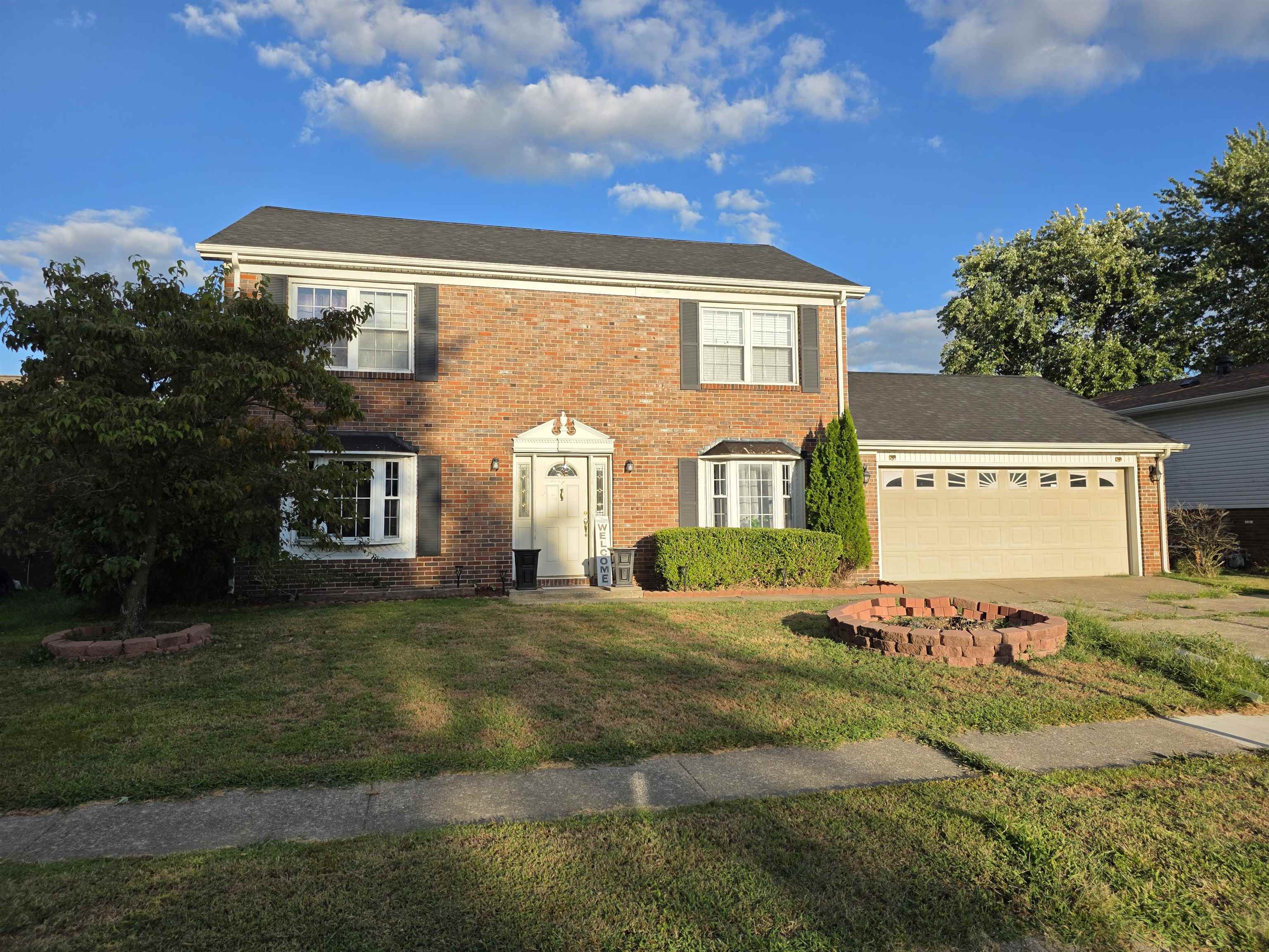 3815 Fogle Dr, Owensboro, Kentucky 42301, 4 Bedrooms Bedrooms, ,2 BathroomsBathrooms,Single Family Residence,For Sale,Fogle Dr,93140