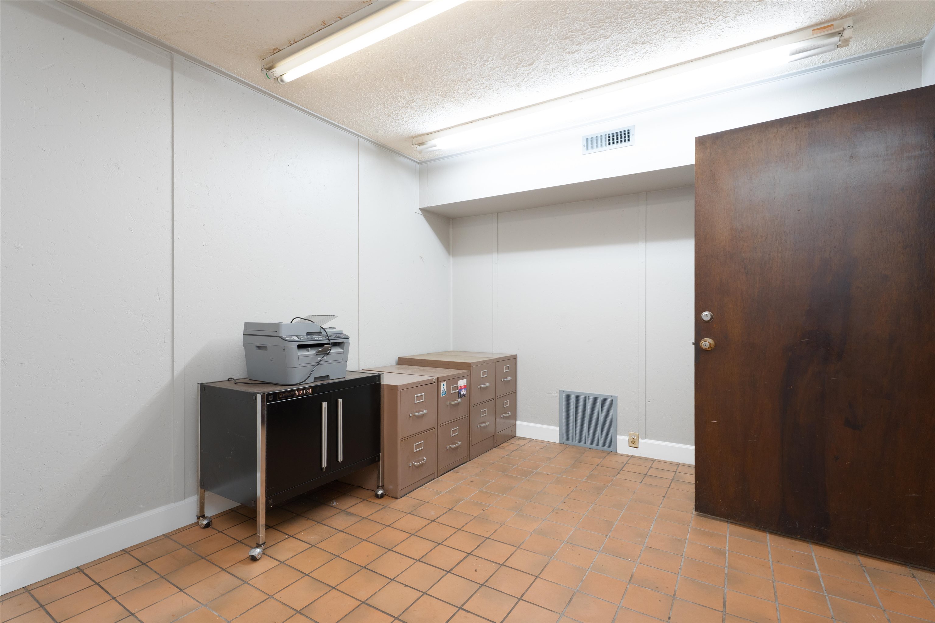 9075 Highway 60, Lewisport, Kentucky 42351, ,Mixed Use,For Sale,Highway 60,93144