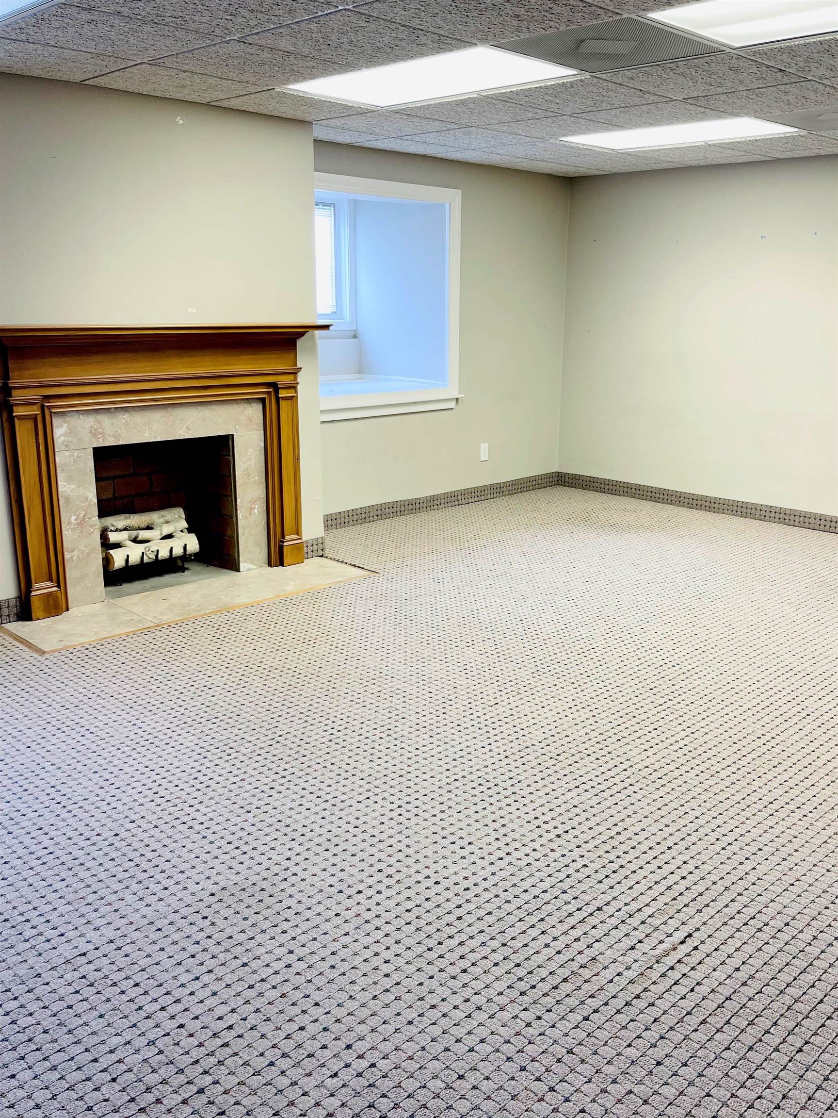 1700 Frederica Street, Owensboro, Kentucky 42301, ,Business,For Sale,Frederica Street,93157