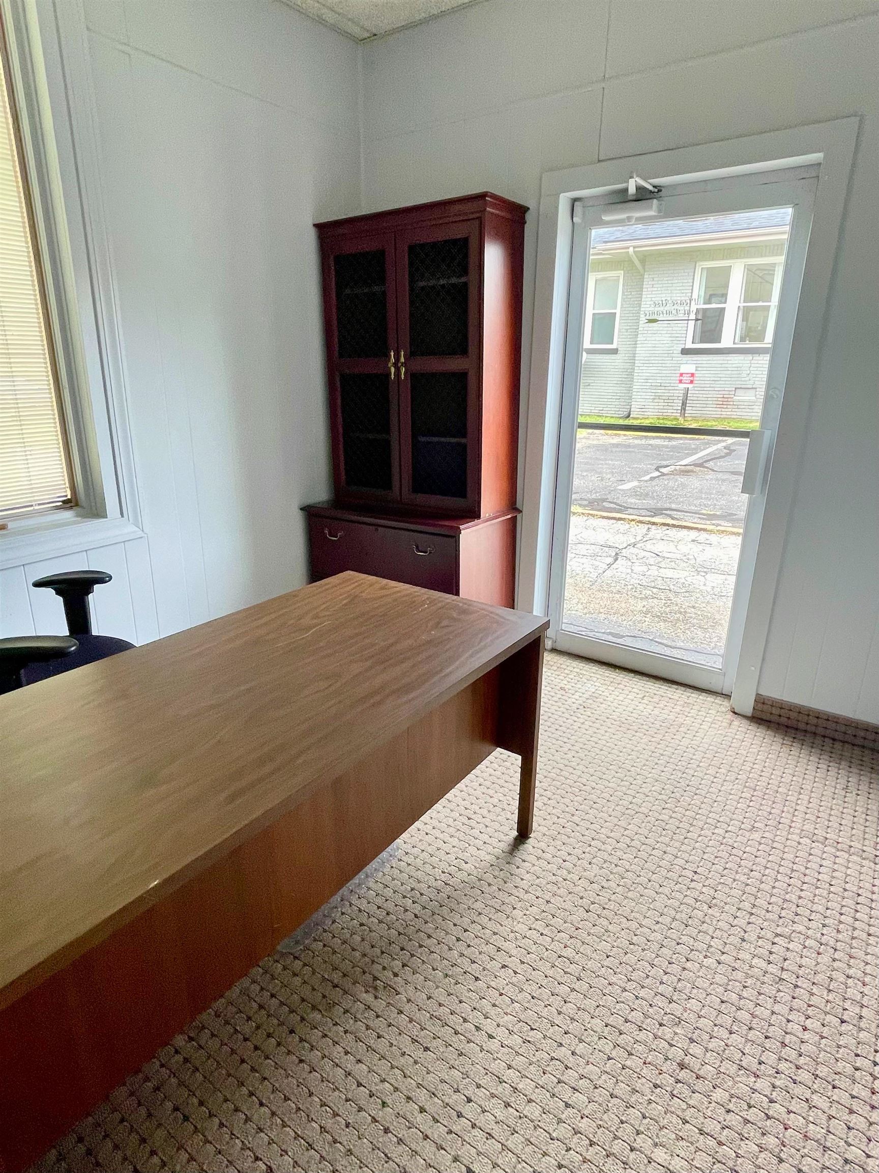 1700 Frederica Street, Owensboro, Kentucky 42301, ,Business,For Sale,Frederica Street,93157