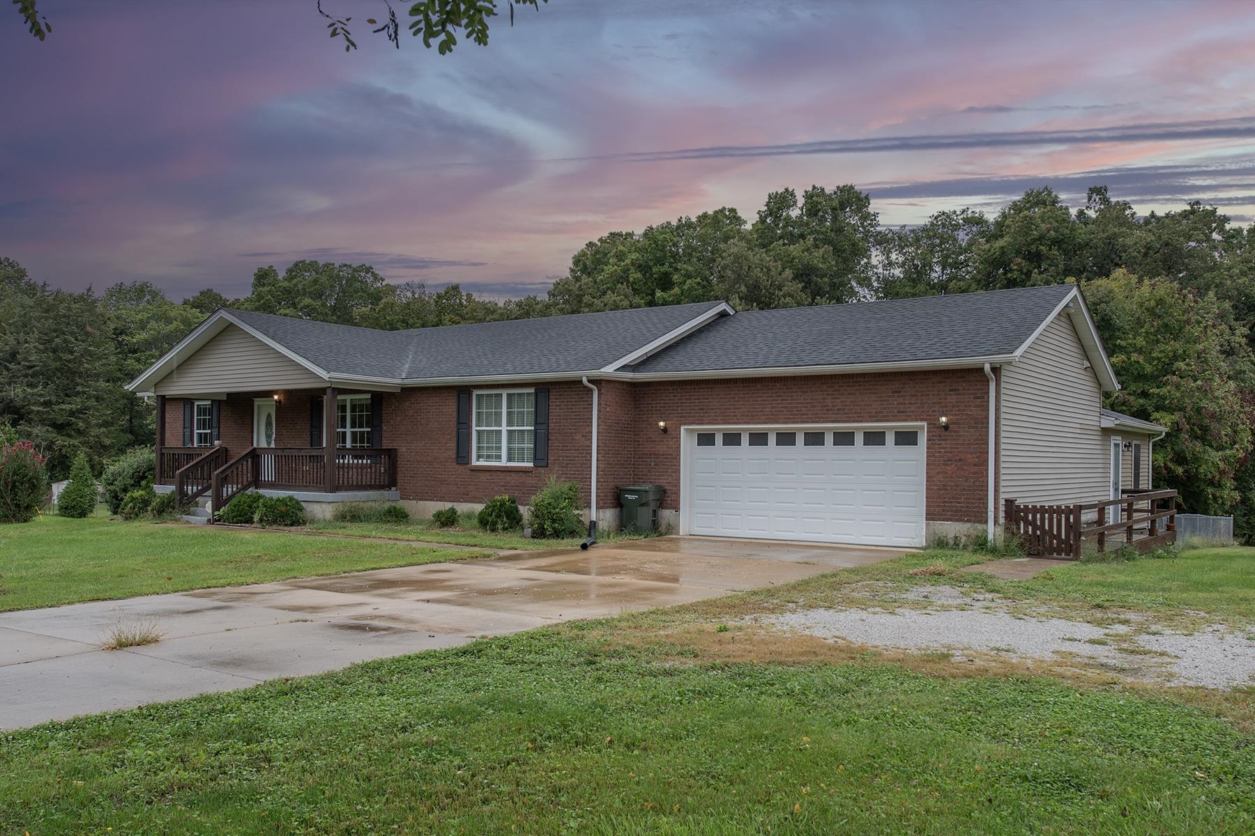 2173 Rogersville Rd, Radcliff, Kentucky 40160, 5 Bedrooms Bedrooms, ,4 BathroomsBathrooms,Ranch,For Sale,Rogersville Rd,93166