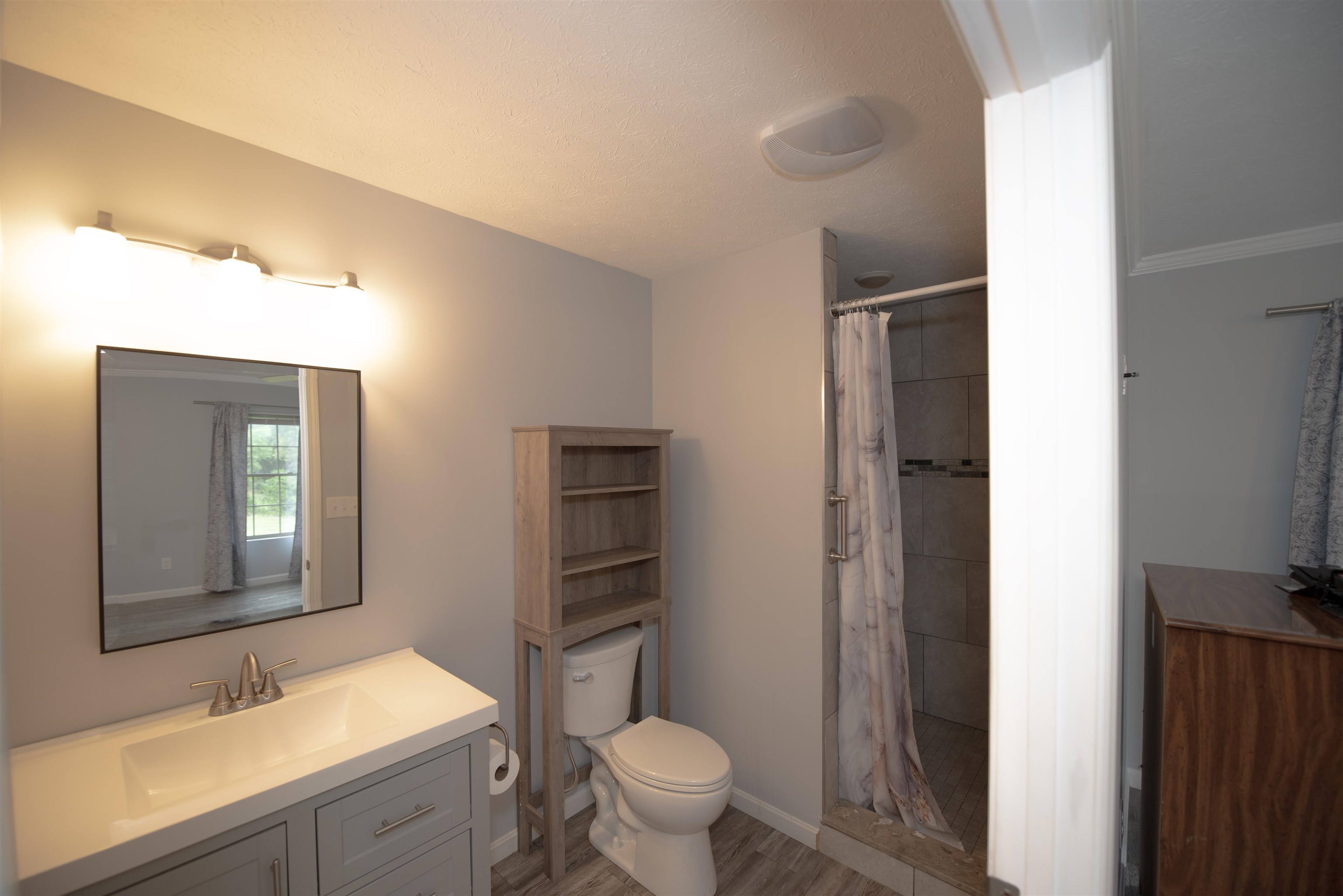 2173 Rogersville Rd, Radcliff, Kentucky 40160, 5 Bedrooms Bedrooms, ,4 BathroomsBathrooms,Ranch,For Sale,Rogersville Rd,93166