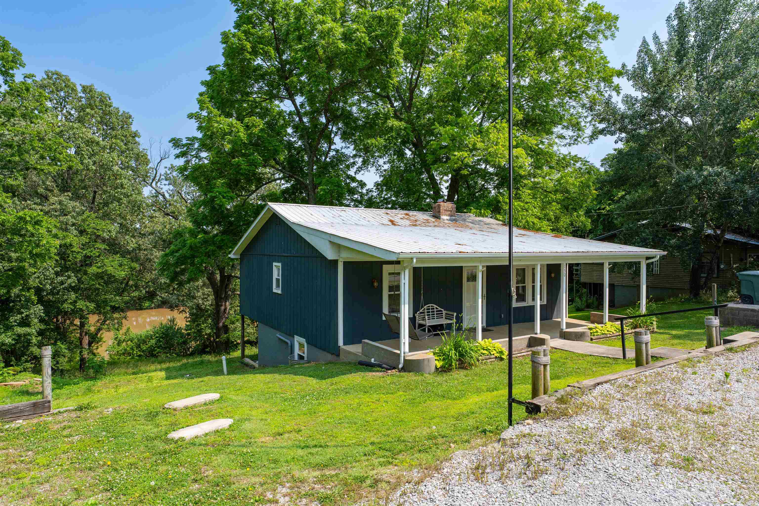 150 Highbanks Ferry Rd, Slaughters, Kentucky 42456, 2 Bedrooms Bedrooms, ,1 BathroomBathrooms,Single Family Residence,For Sale,Highbanks Ferry Rd,93170