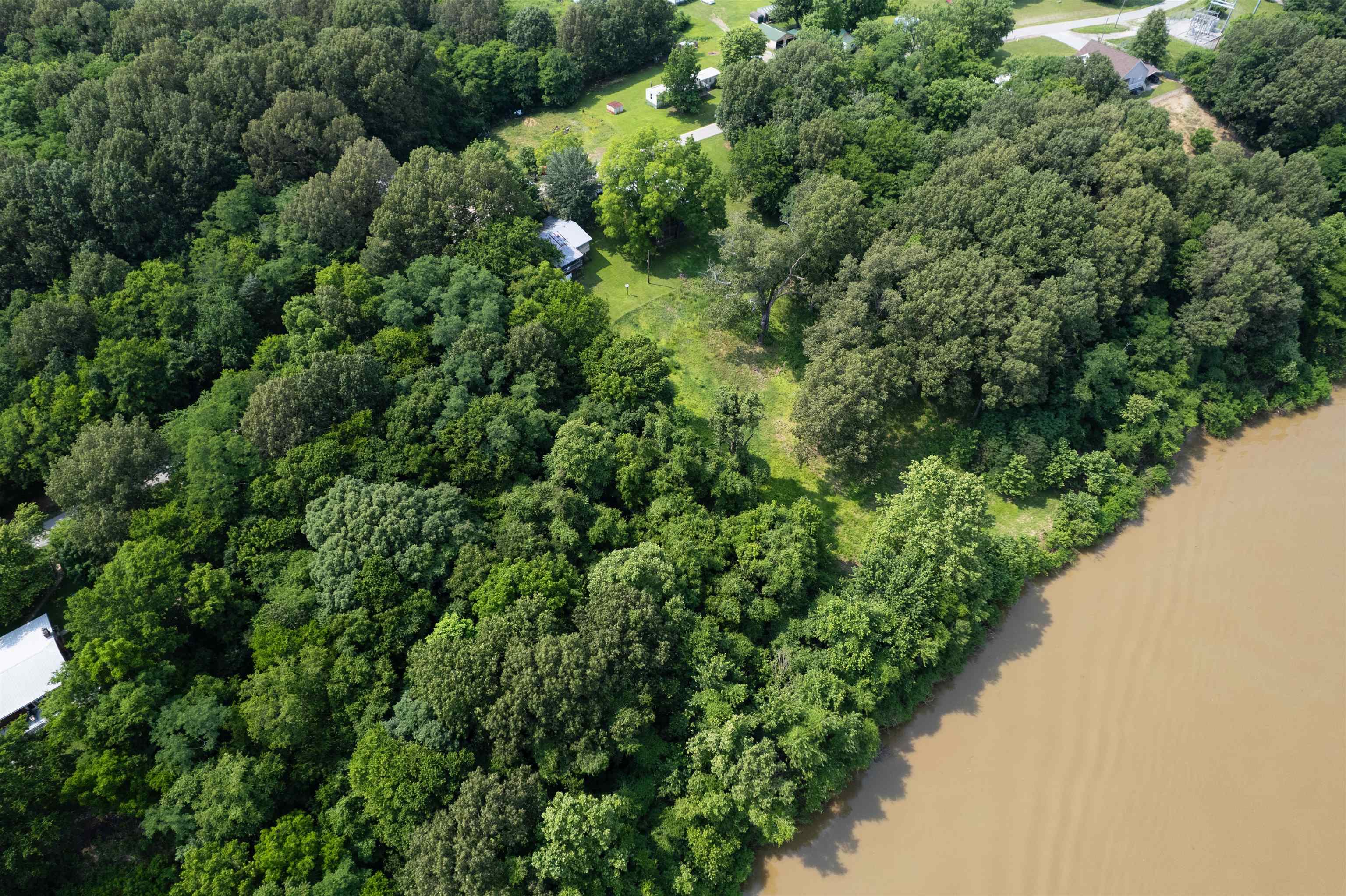 150 Highbanks Ferry Rd, Slaughters, Kentucky 42456, 2 Bedrooms Bedrooms, ,1 BathroomBathrooms,Single Family Residence,For Sale,Highbanks Ferry Rd,93170