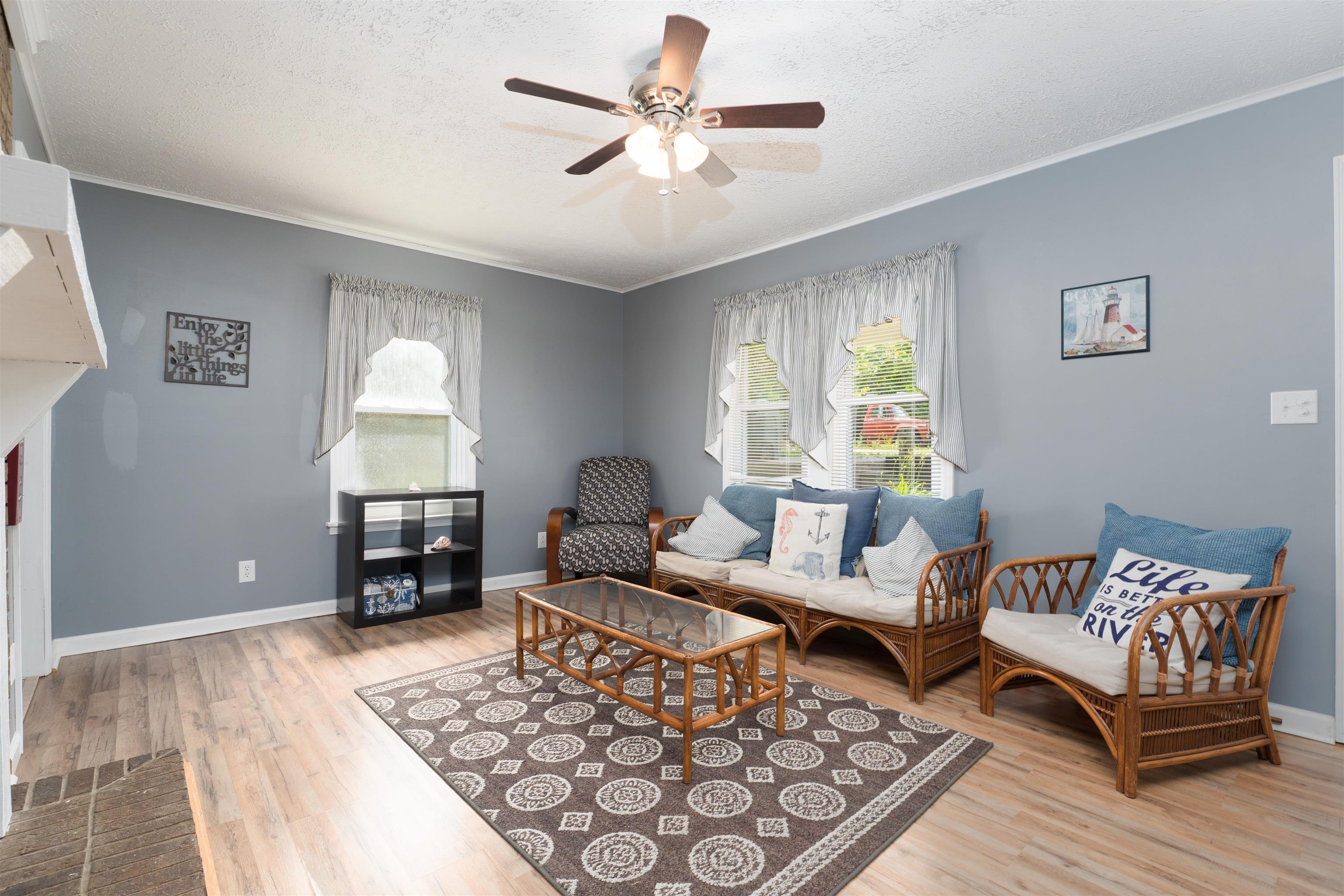 150 Highbanks Ferry Rd, Slaughters, Kentucky 42456, 2 Bedrooms Bedrooms, ,1 BathroomBathrooms,Single Family Residence,For Sale,Highbanks Ferry Rd,93170