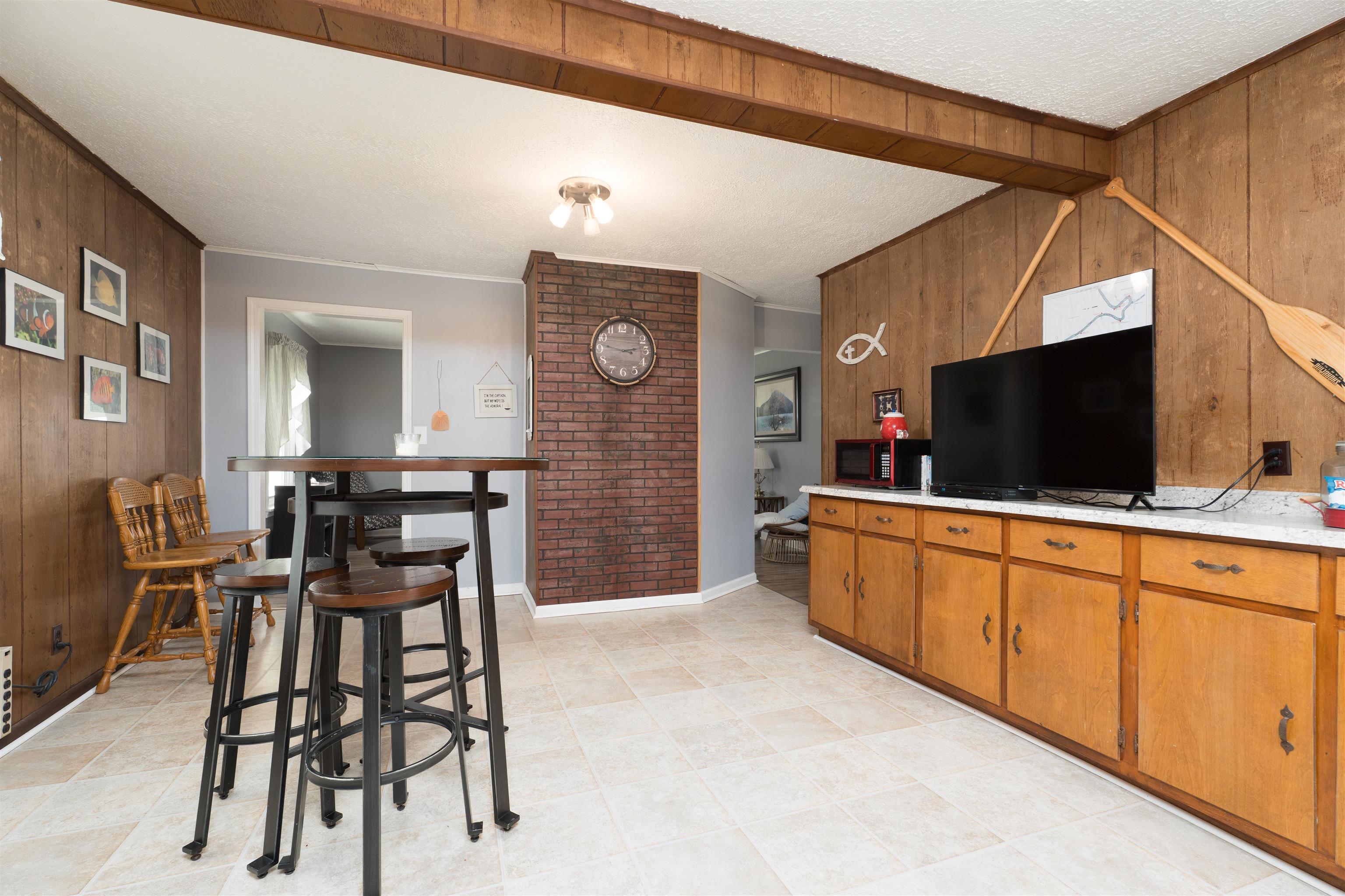 150 Highbanks Ferry Rd, Slaughters, Kentucky 42456, 2 Bedrooms Bedrooms, ,1 BathroomBathrooms,Single Family Residence,For Sale,Highbanks Ferry Rd,93170